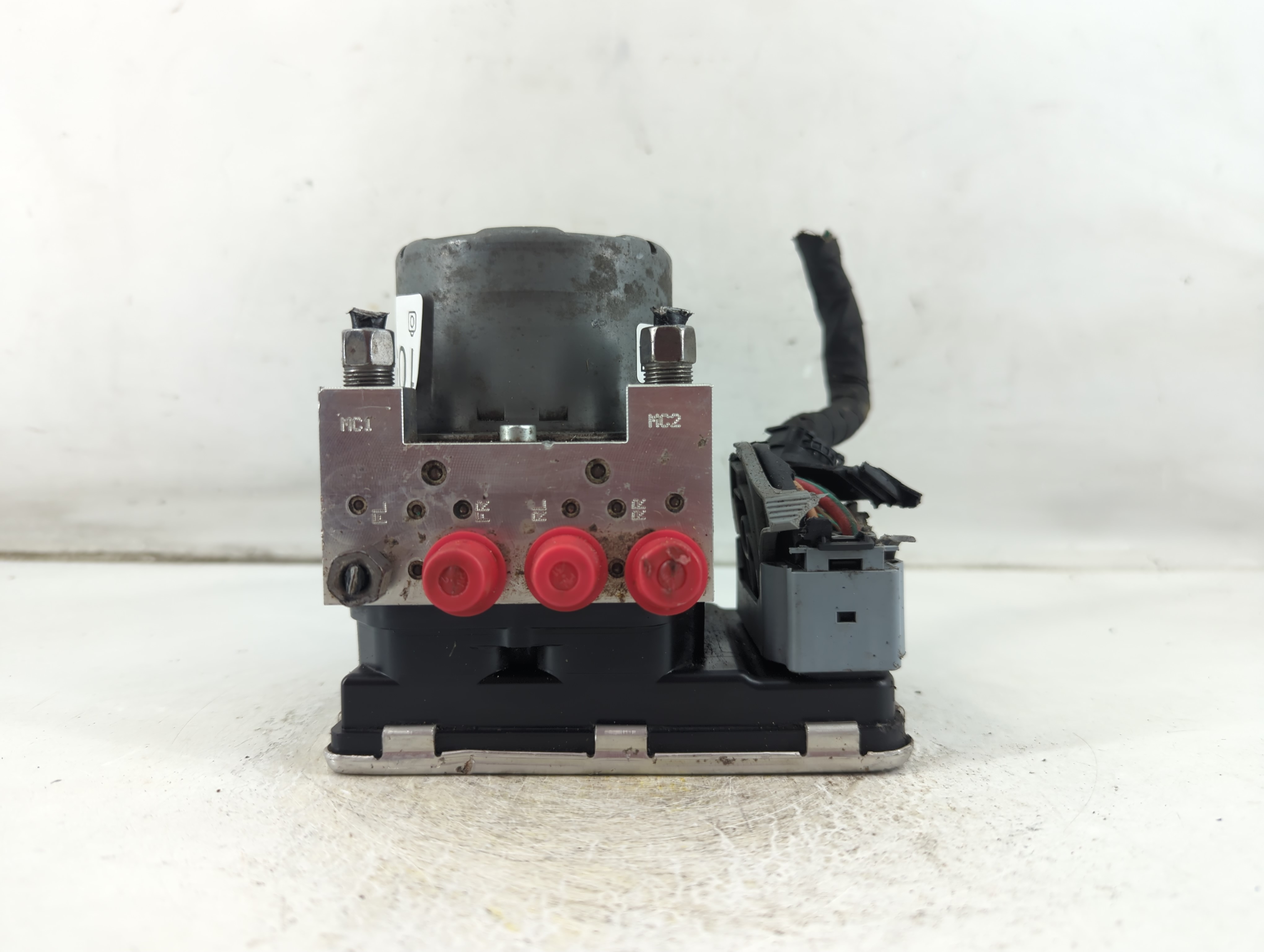 2017-2022 Ram 1500 Abs Pump Control Module 1056848 - Oemusedautoparts1.com