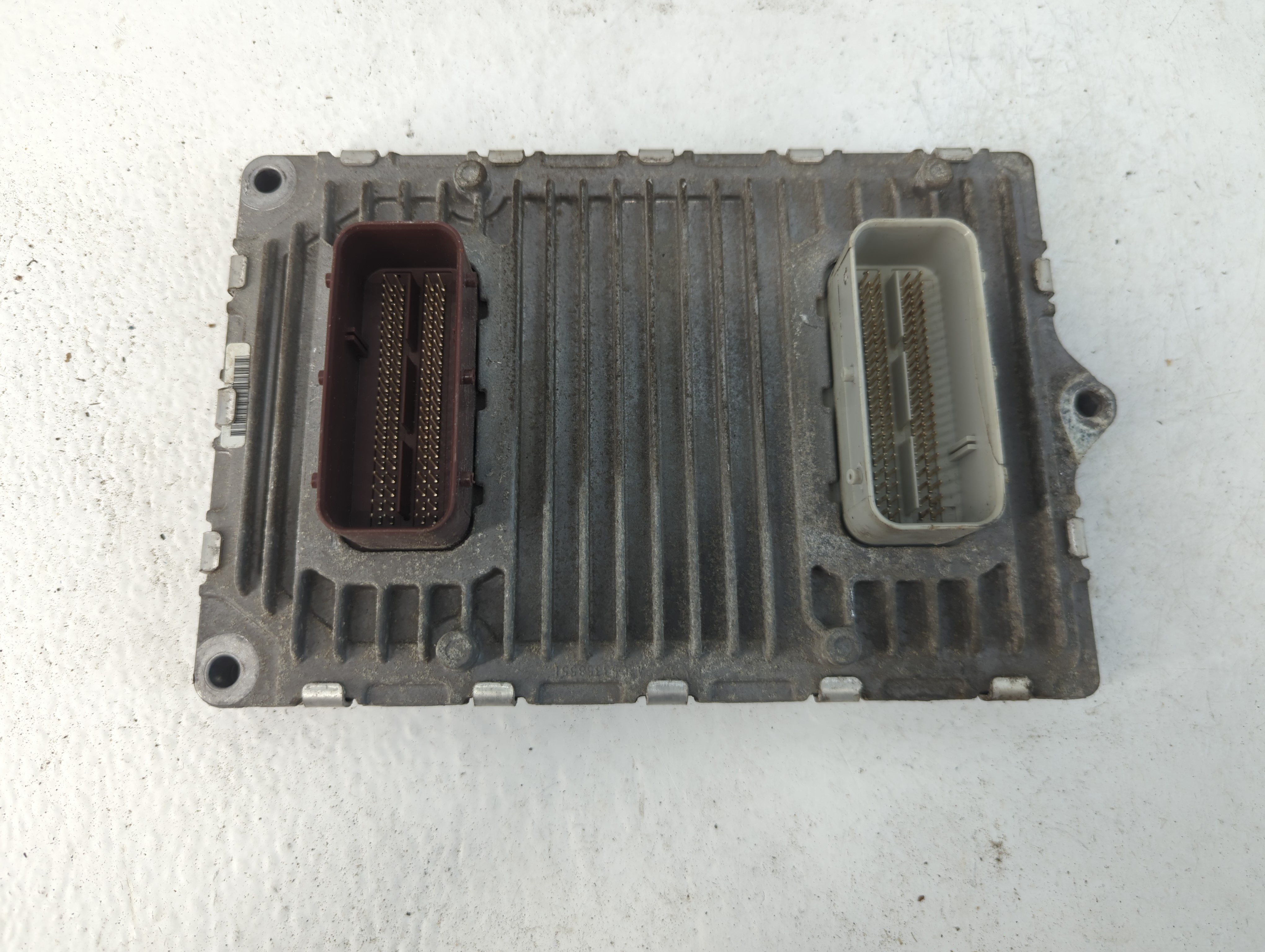 2014-2014 Jeep Cherokee Engine Control Computer Ecu Pcm Ecm Pcu Oem 1056861 - Oemusedautoparts1.com
