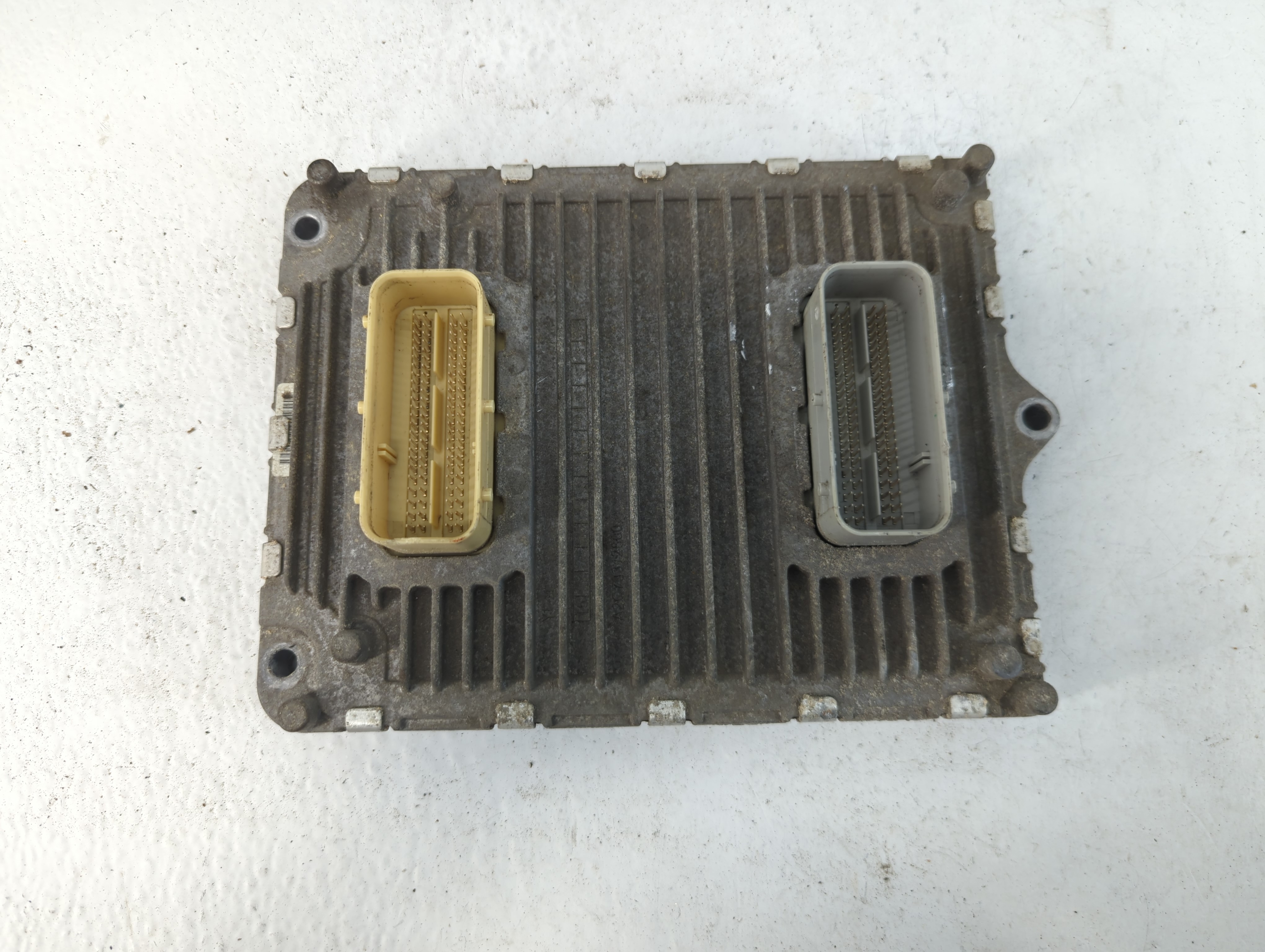 Picture of Dodge Ram 1500 Engine Control Computer Ecu Pcm Ecm Pcu Oem P68243303aa 1056867