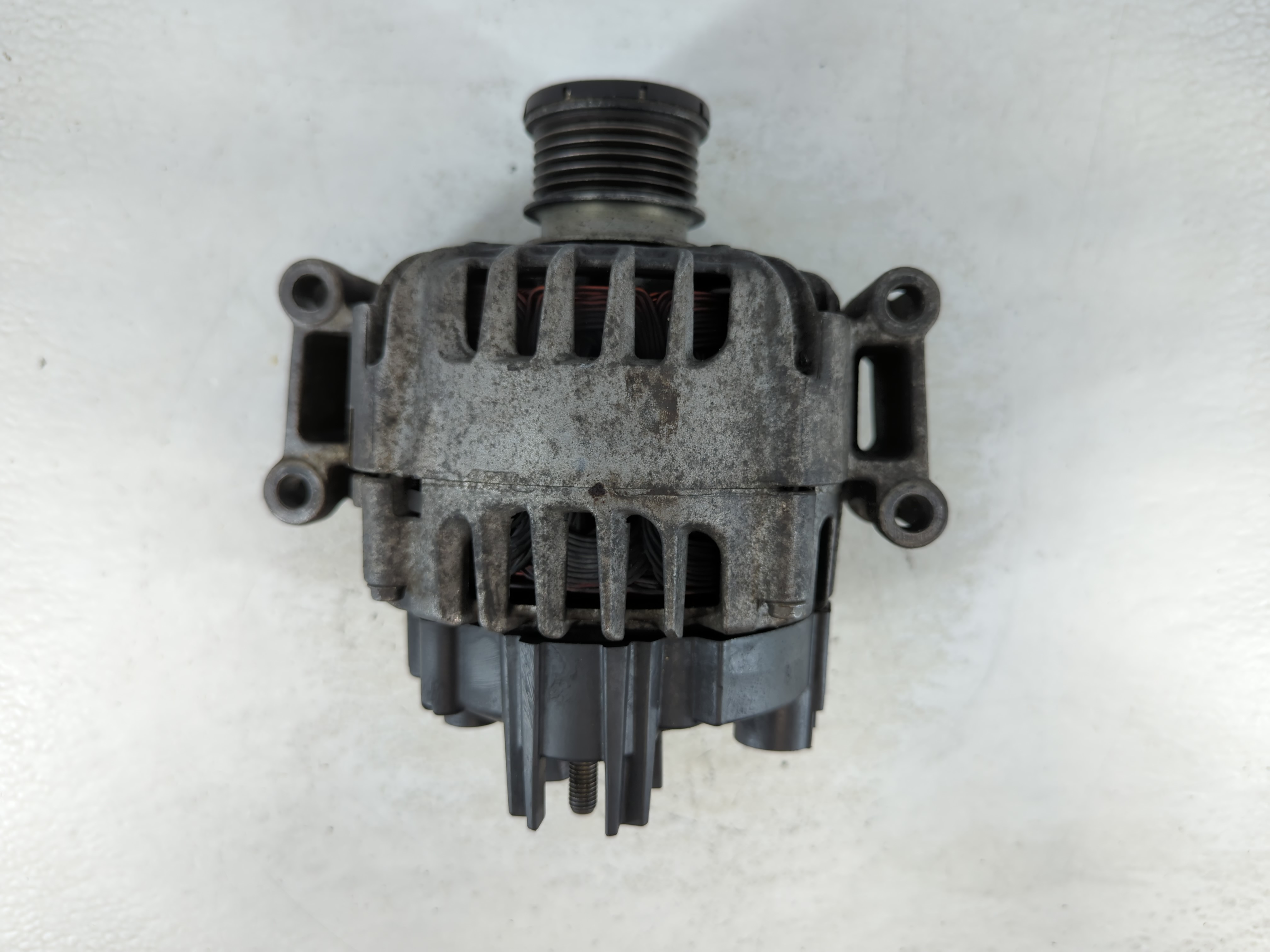 2012 Mercedes-benz C250 Alternator Generator Charging Assembly Engine Oem 1056901 - Oemusedautoparts1.com