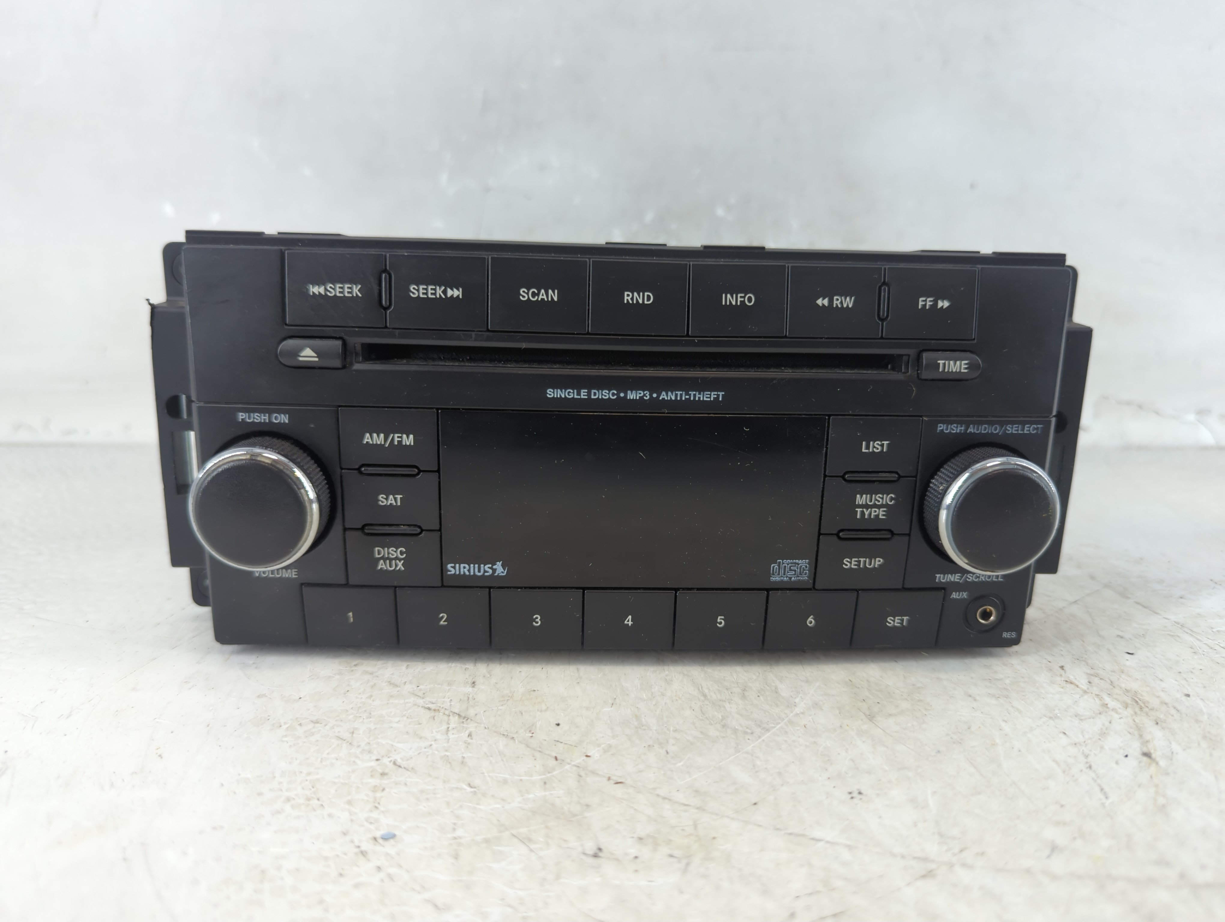 Picture of 2008-2011 Dodge Nitro Am Fm Cd Player Radio Receiver 1056916