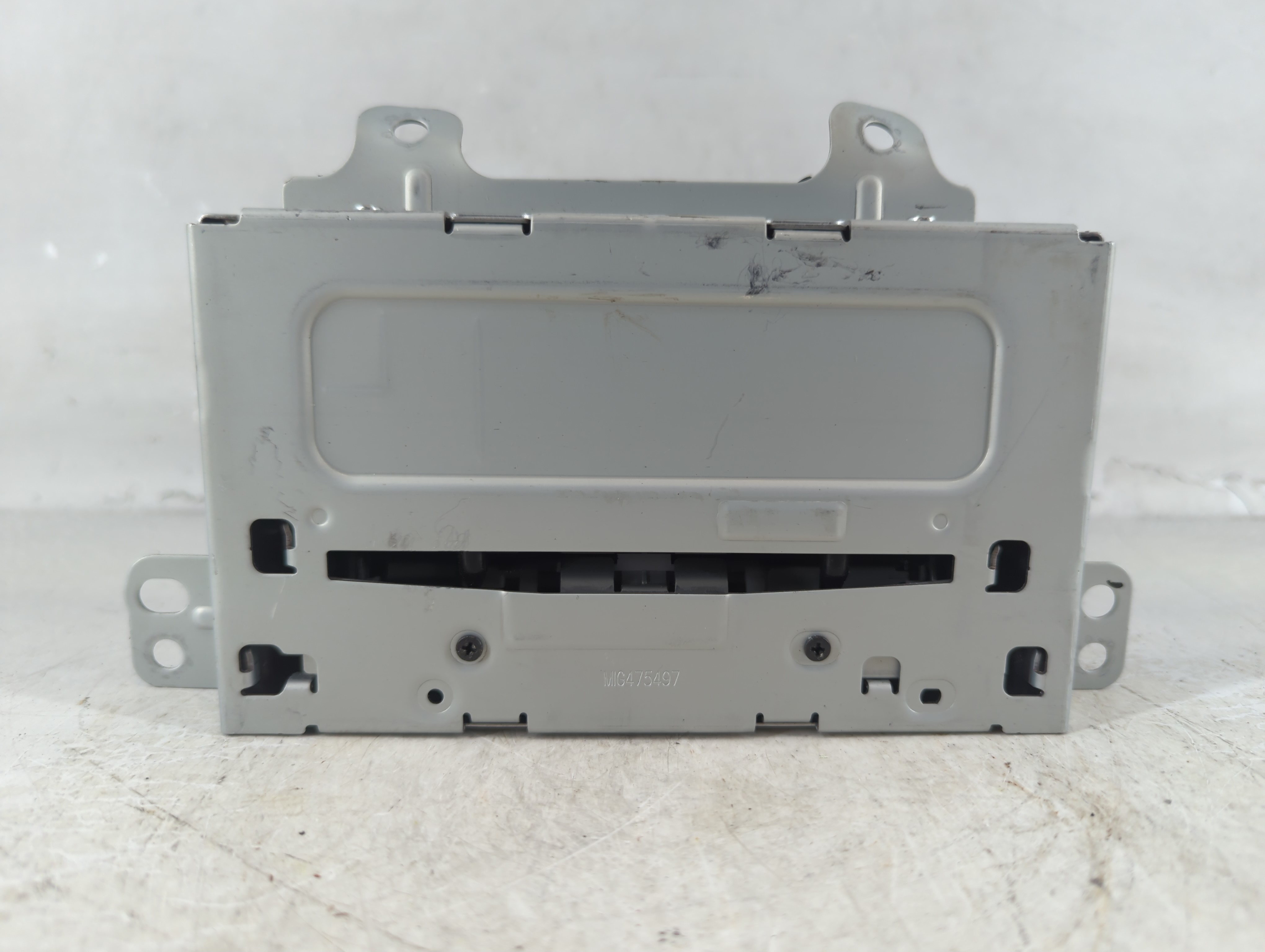 Picture of 2013-2016 Chevrolet Cruze Am Fm Cd Player Radio Receiver 1056917