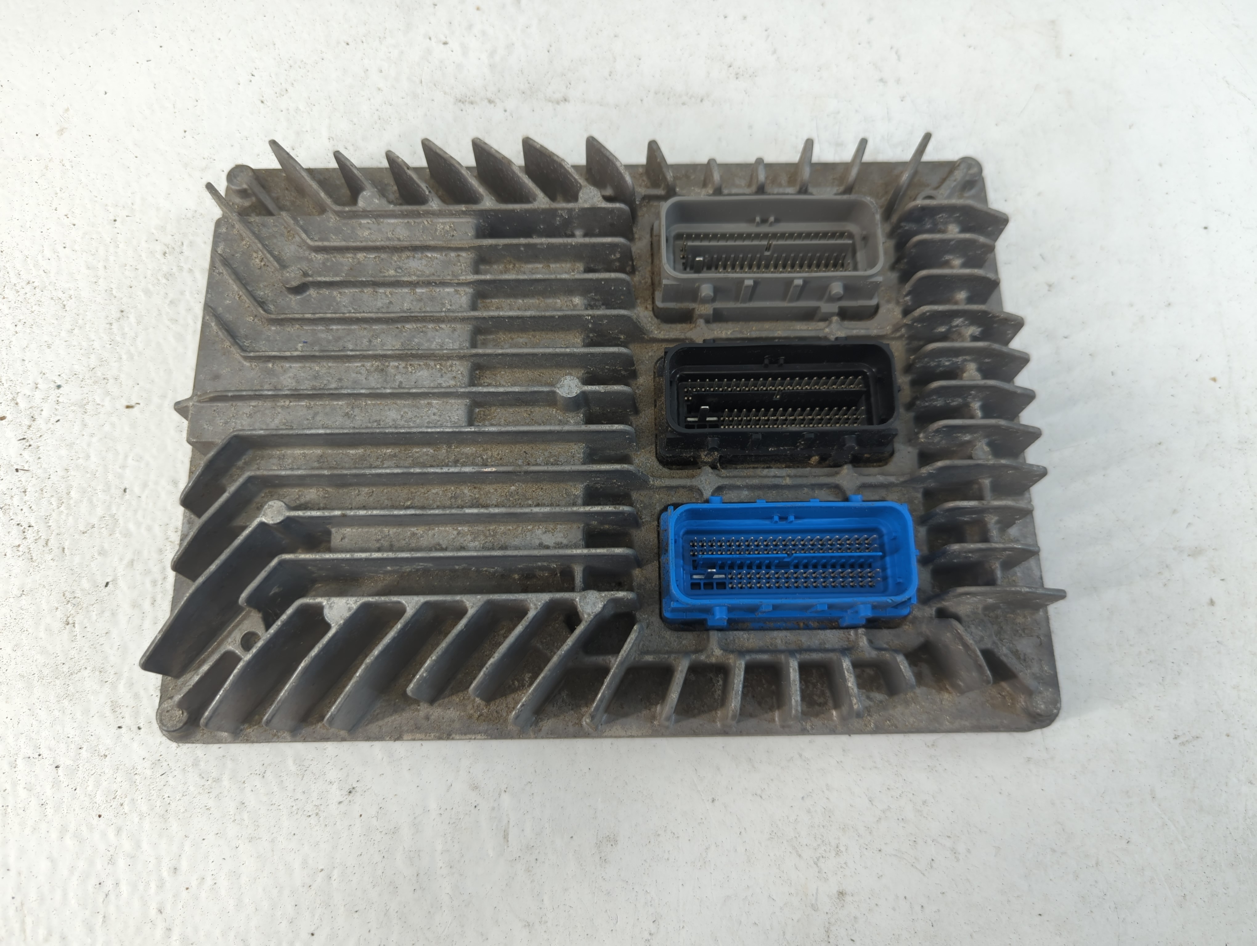 Picture of 2017-2017 Gmc Terrain Engine Control Computer Ecu Pcm Ecm Pcu Oem 1056940