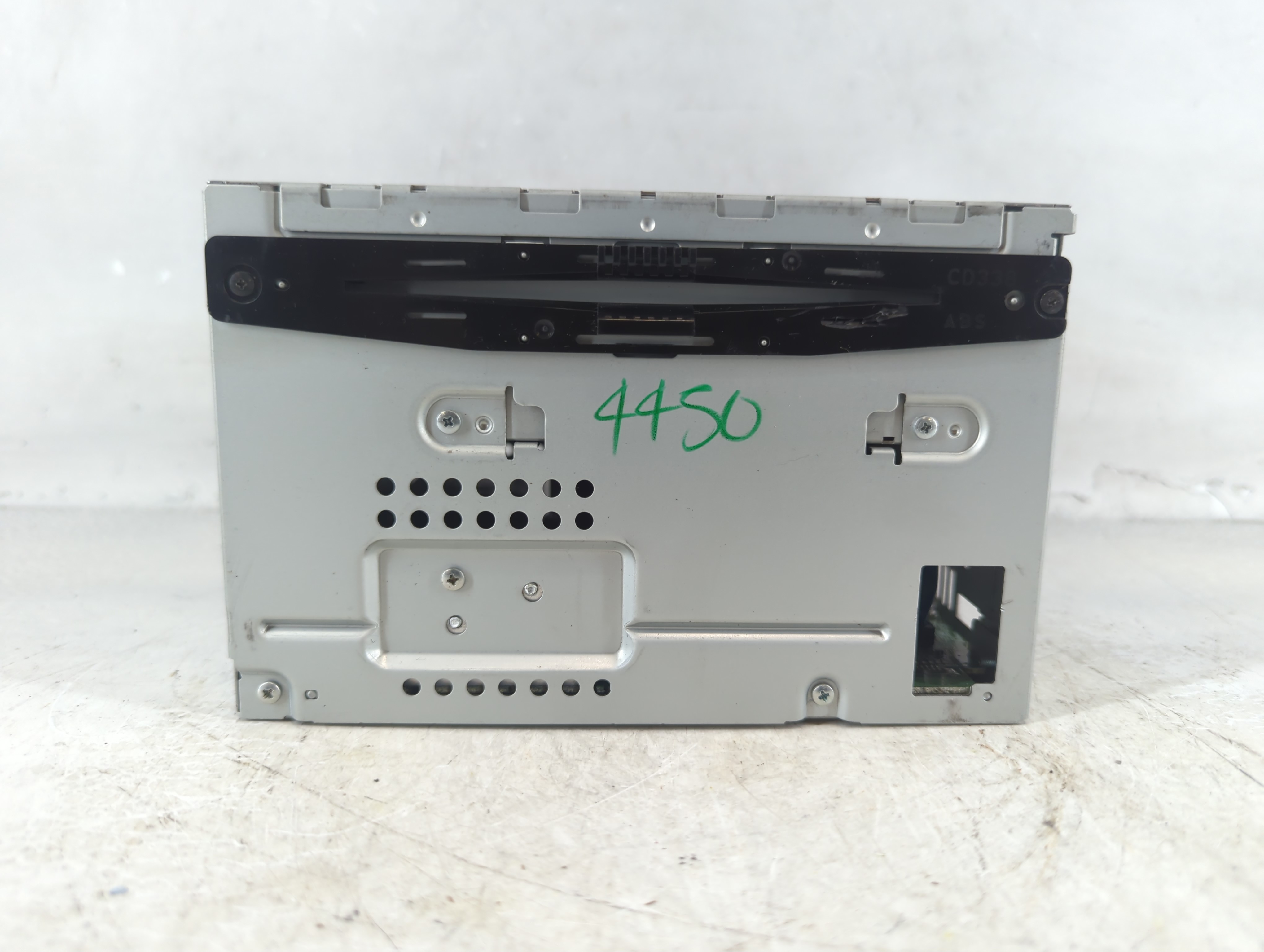 2010-2010 Ford Fusion Am Fm Cd Player Radio Receiver 1056948 - Oemusedautoparts1.com