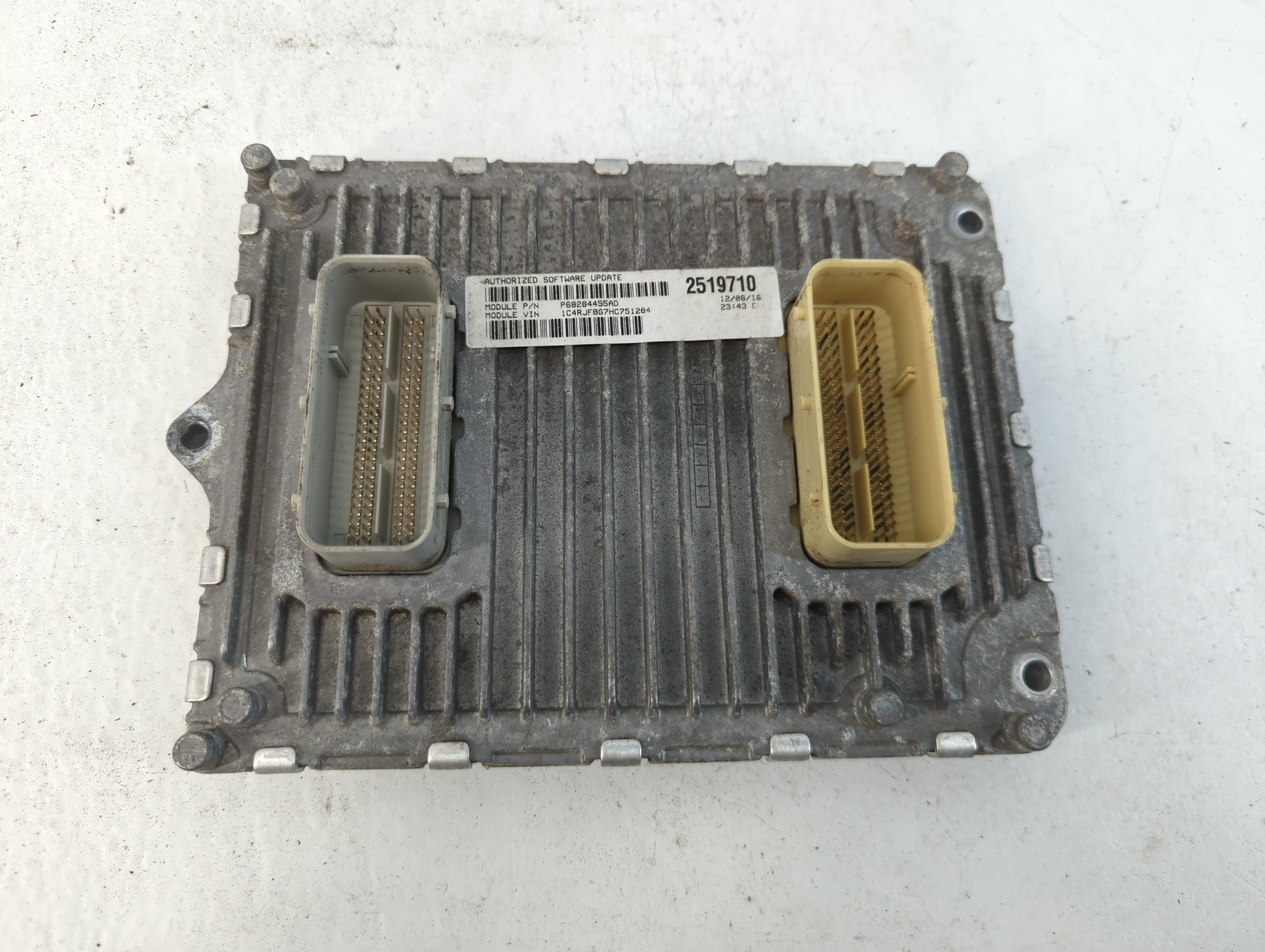 2016 Jeep Grand Cherokee Engine Control Computer Ecu Pcm Ecm Pcu Oem 1056980 - Oemusedautoparts1.com