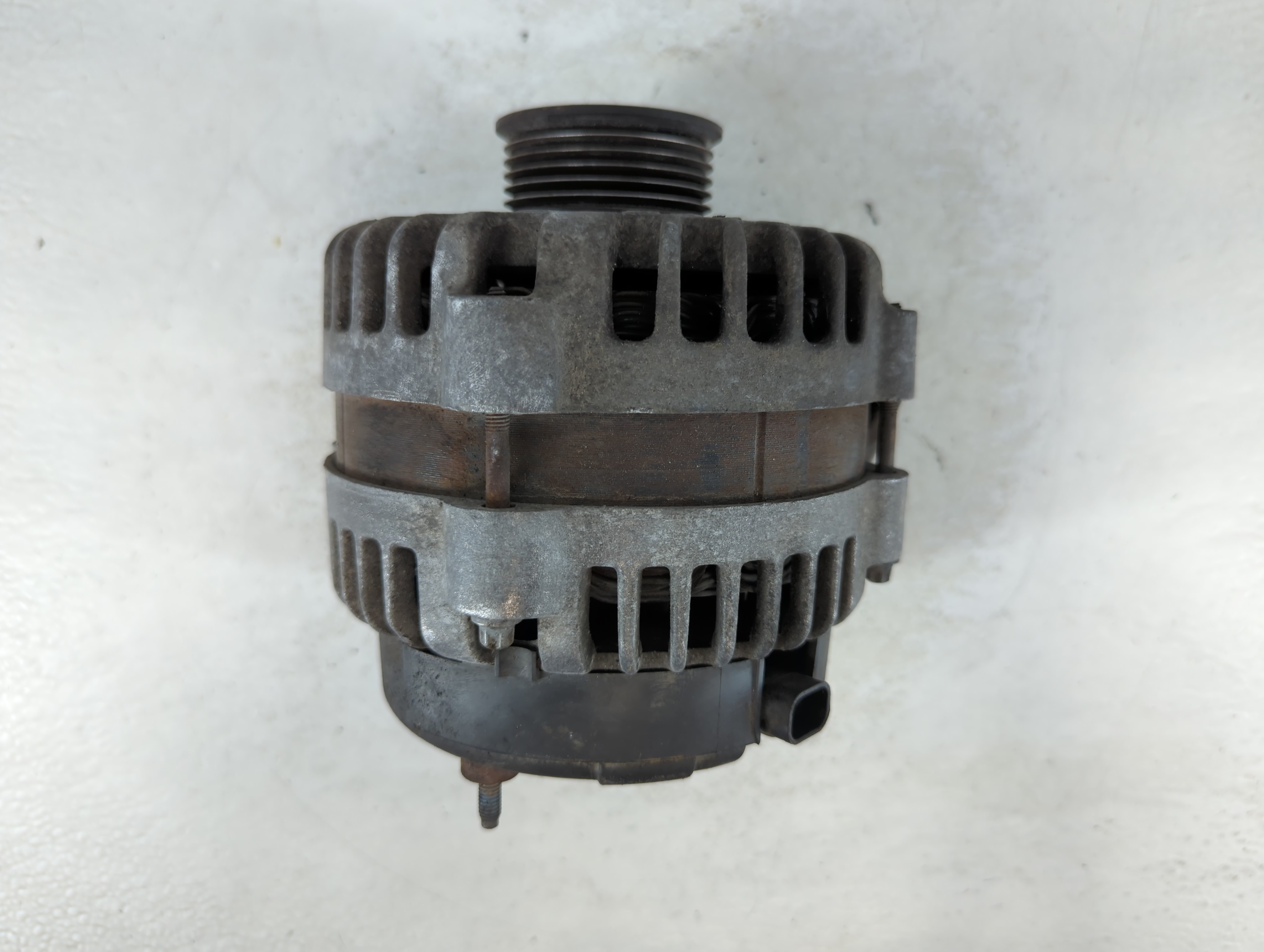 2006 Chevrolet Silverado 1500 Alternator Generator Charging Assembly Engine Oem 1057002 - Oemusedautoparts1.com