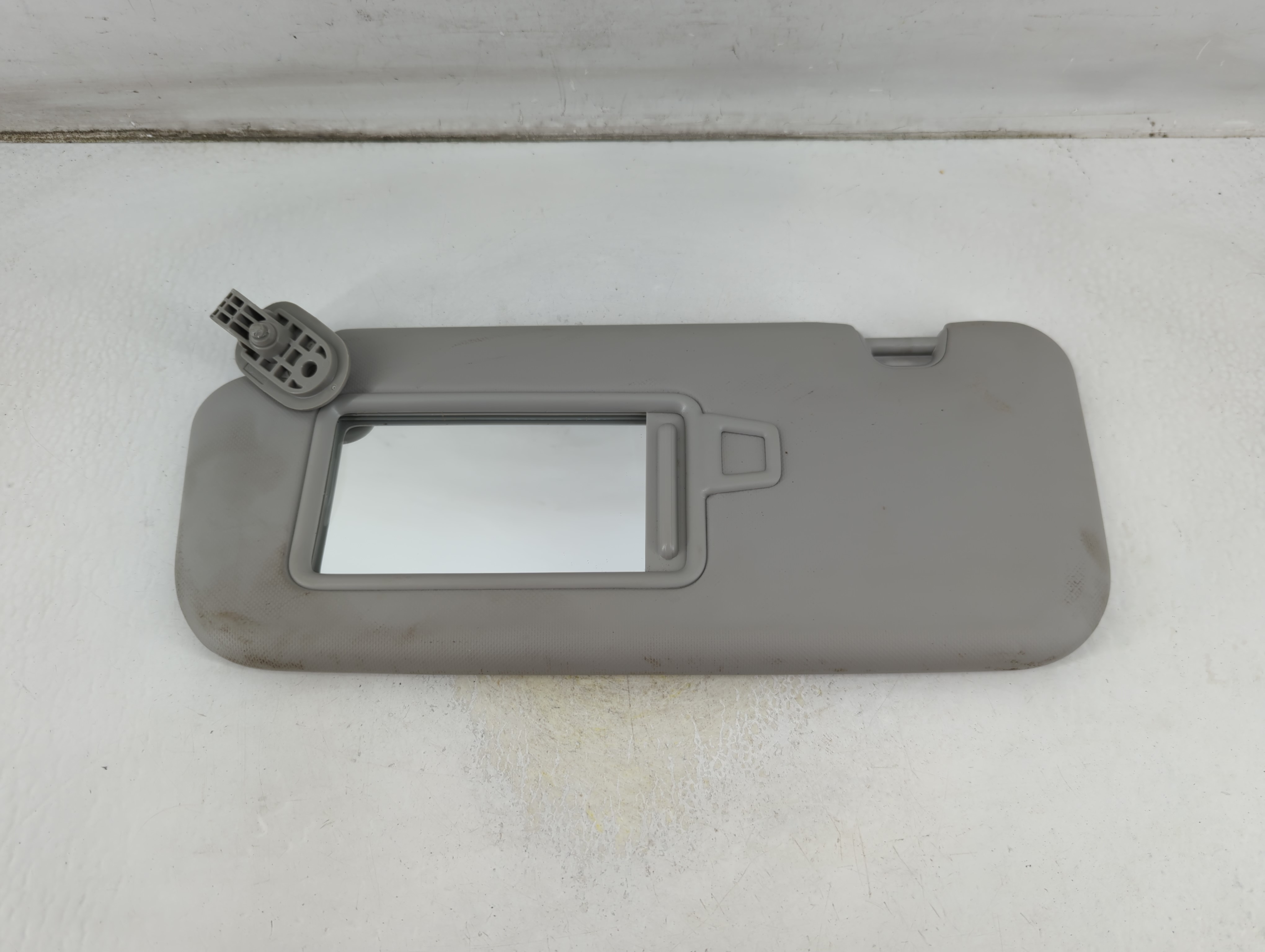 Picture of 2018-2020 Kia Rio Driver Sun Visor Mirror Left Sunvisor Grey 1057008
