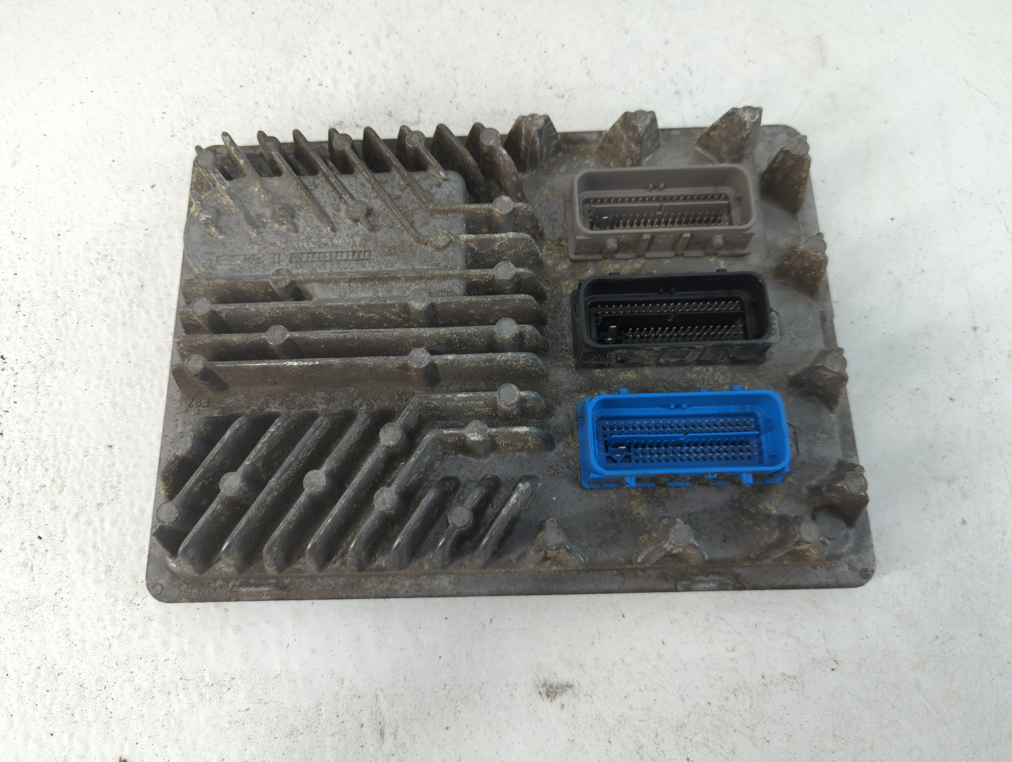 2015-2016 Cadillac Escalade Engine Control Computer Ecu Pcm Ecm Pcu Oem 1057019 - Oemusedautoparts1.com