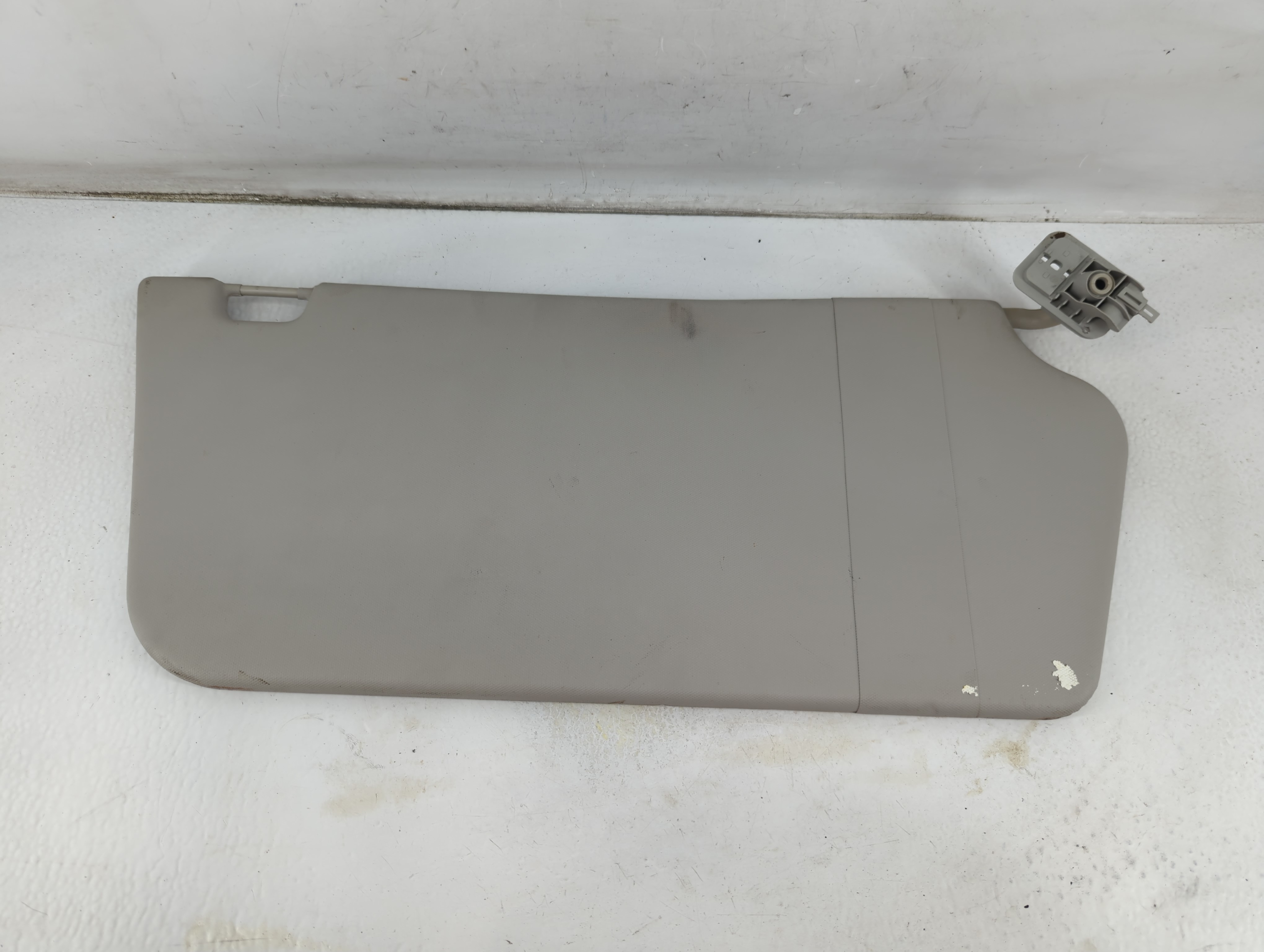 2015-2019 Ford Transit-250 Passenger Sun Visor Mirror Right Sunvisor 1057046 - Oemusedautoparts1.com