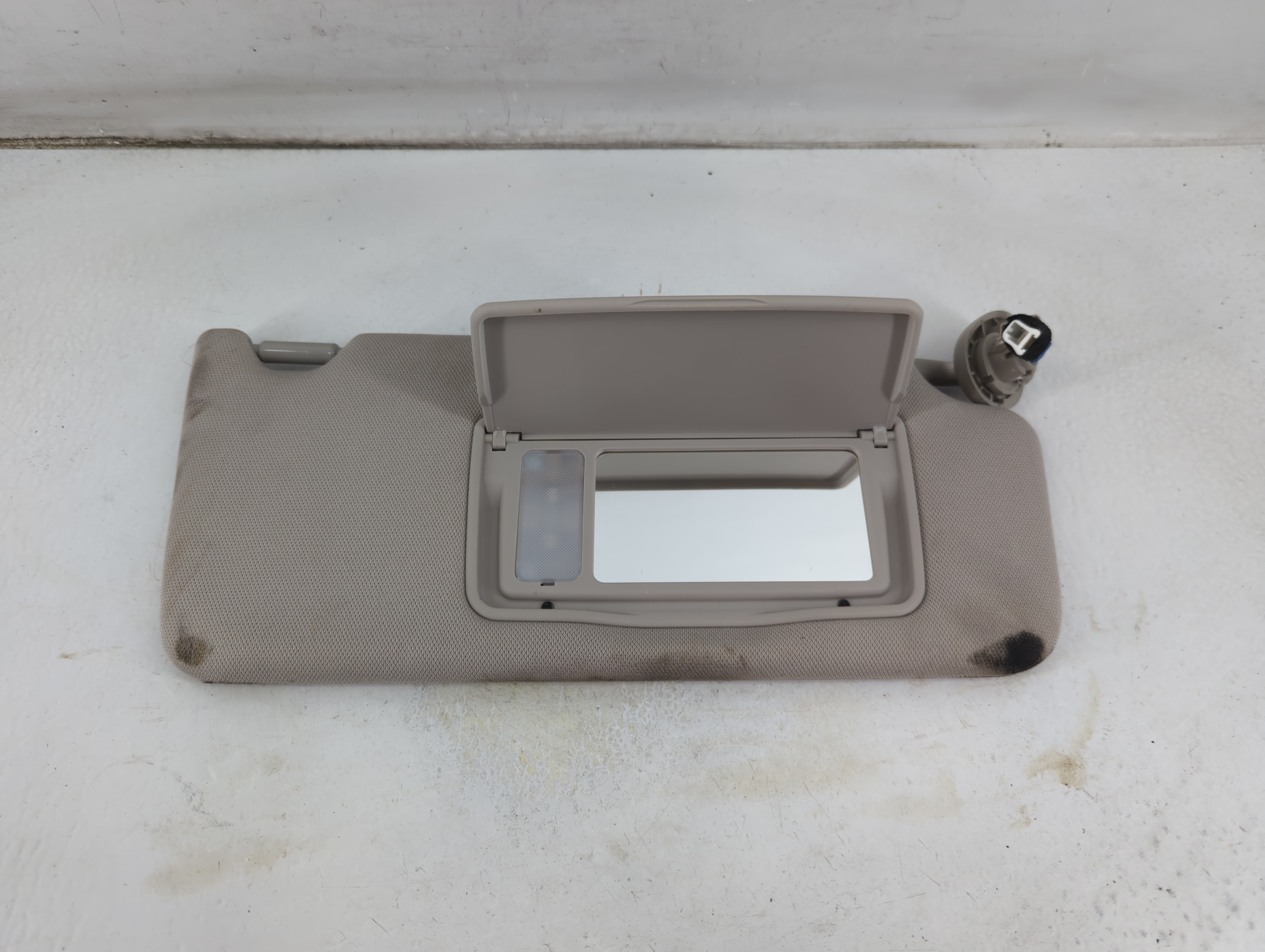 2018-2022 Honda Accord Passenger Sun Visor Mirror Right Sunvisor Grey 1057079 - Oemusedautoparts1.com