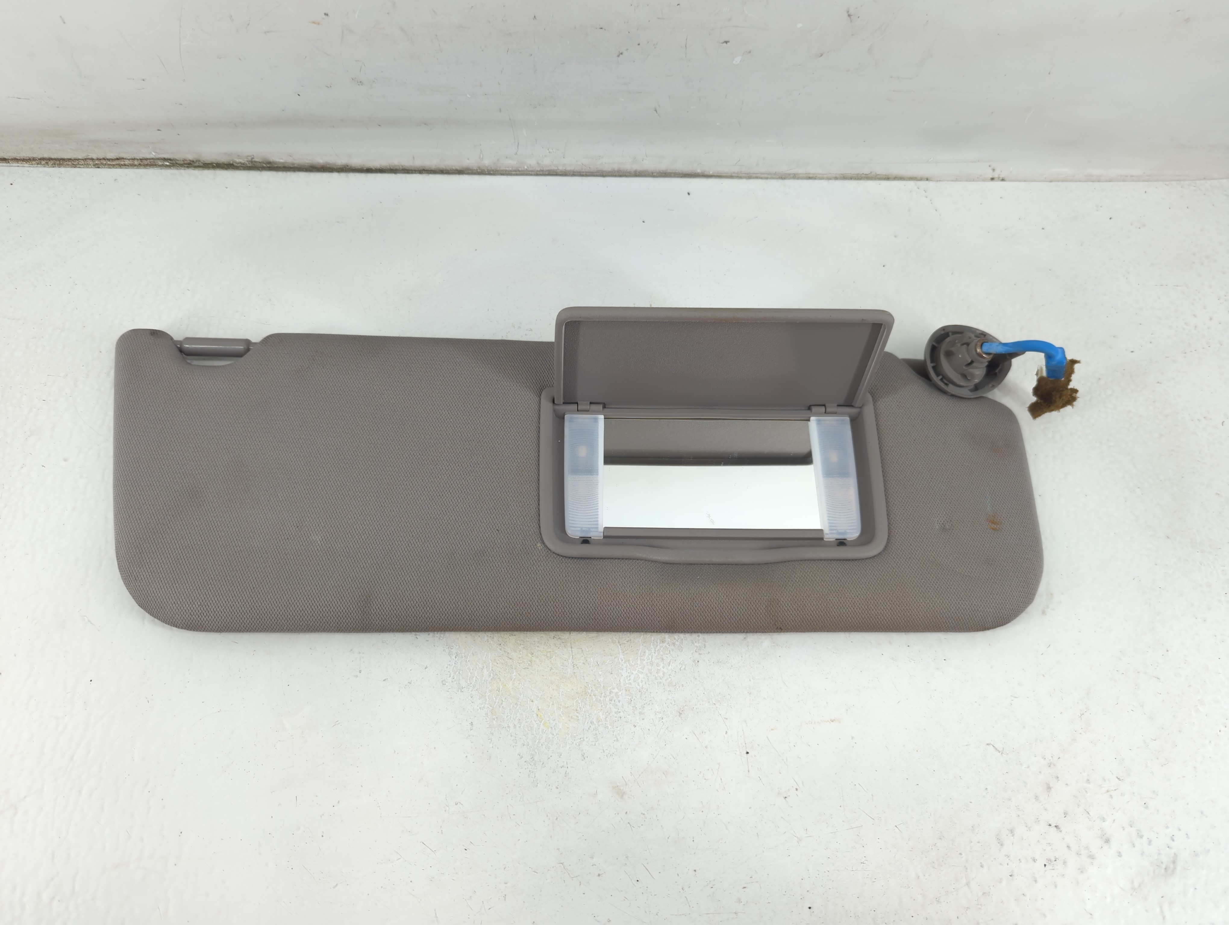 2011-2017 Honda Odyssey Driver Sun Visor Mirror Left Sunvisor Grey 1057086 - Oemusedautoparts1.com