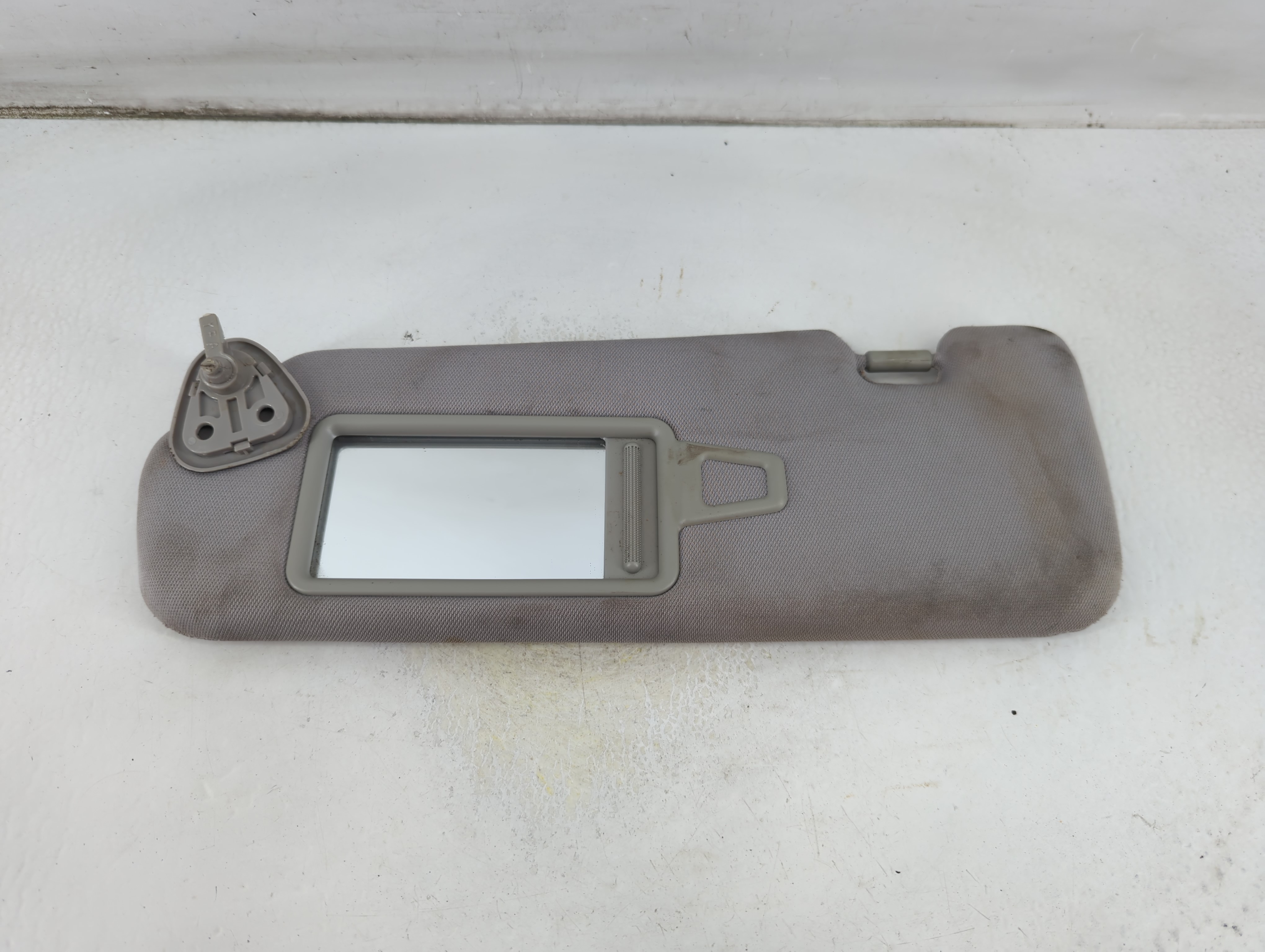 2011-2015 Hyundai Sonata Driver Sun Visor Mirror Left Sunvisor Grey 1057125 - Oemusedautoparts1.com