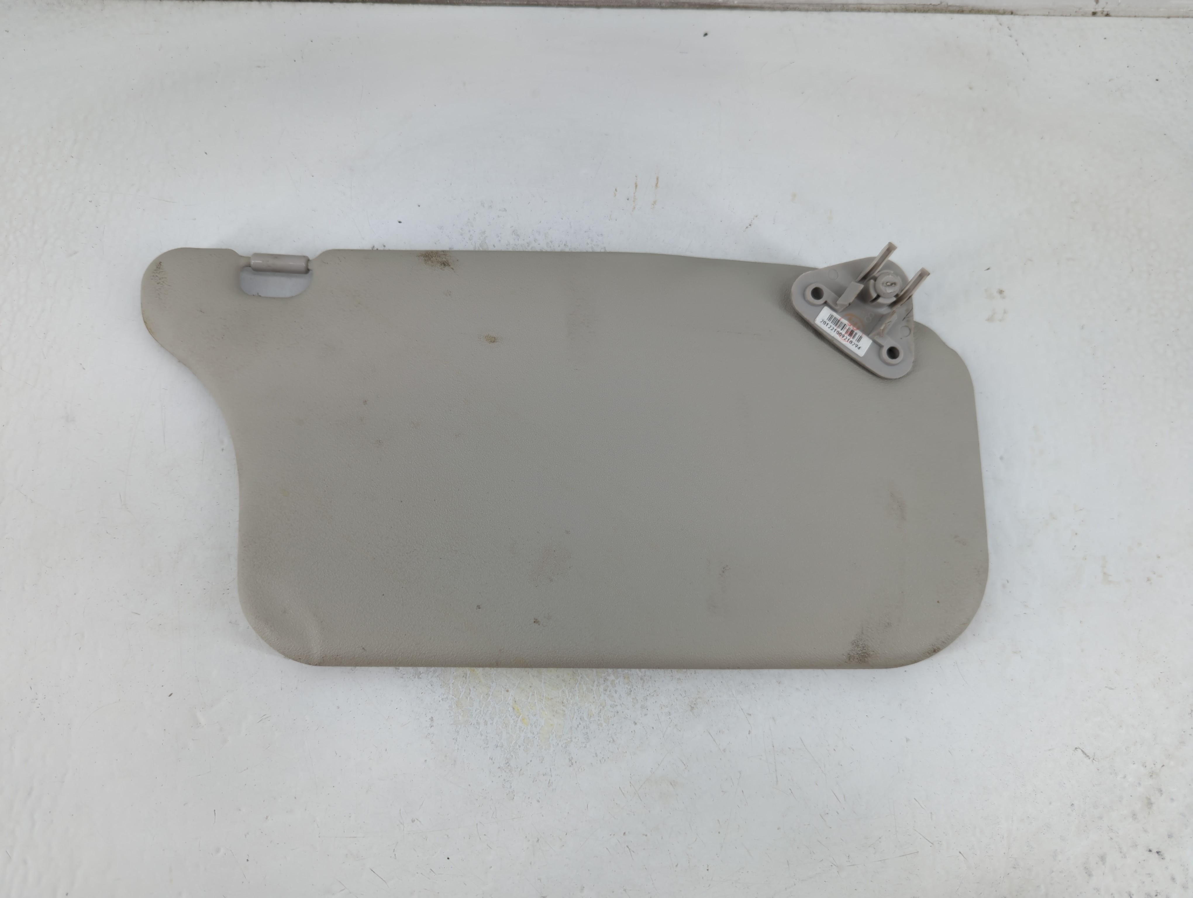 2021 Mitsubishi Mirage G4 Passenger Sun Visor Mirror Right Sunvisor Grey 1057134 - Oemusedautoparts1.com