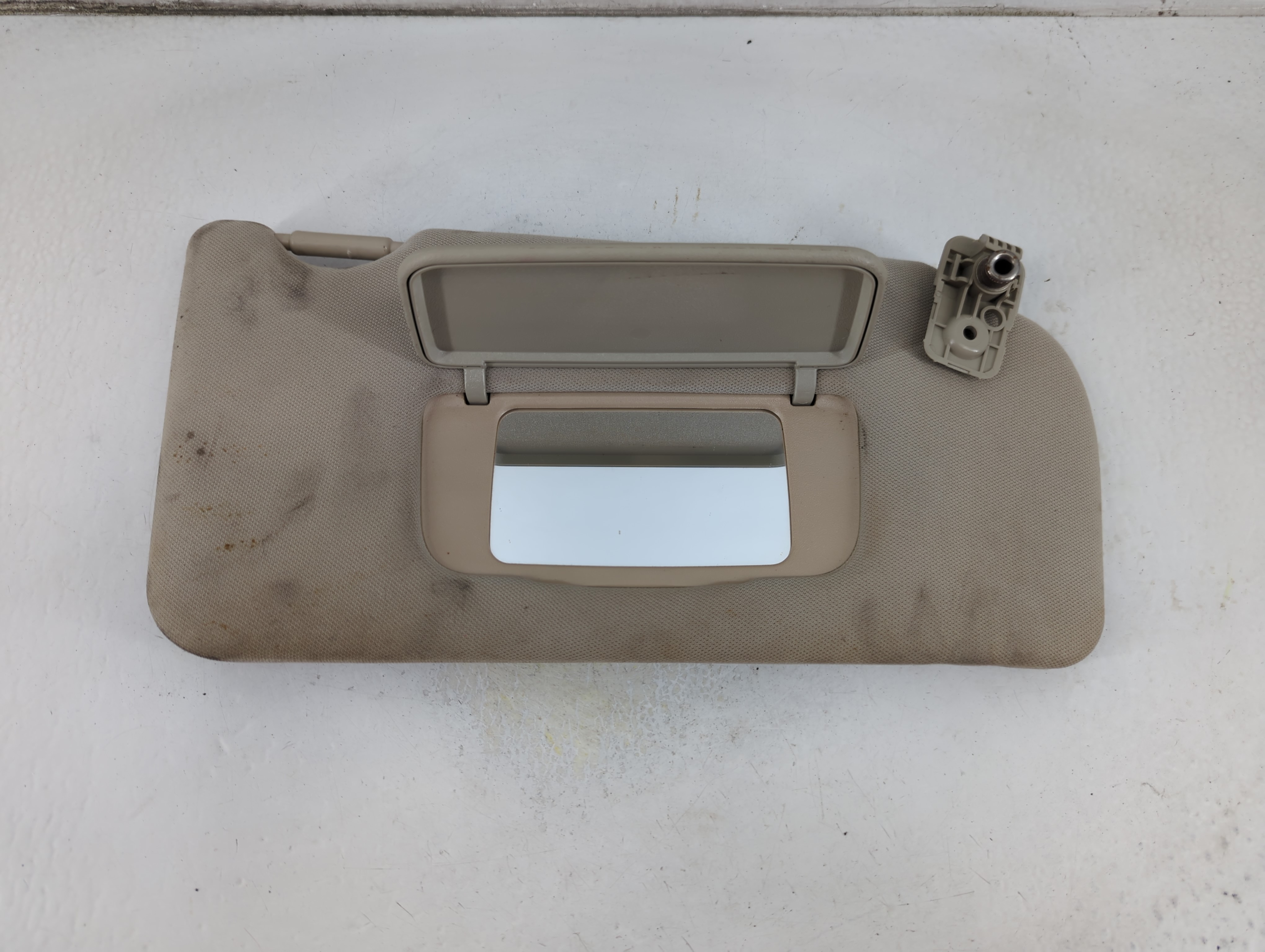 2009-2009 Nissan Altima Passenger Sun Visor Mirror Right Sunvisor Grey 1057153 - Oemusedautoparts1.com