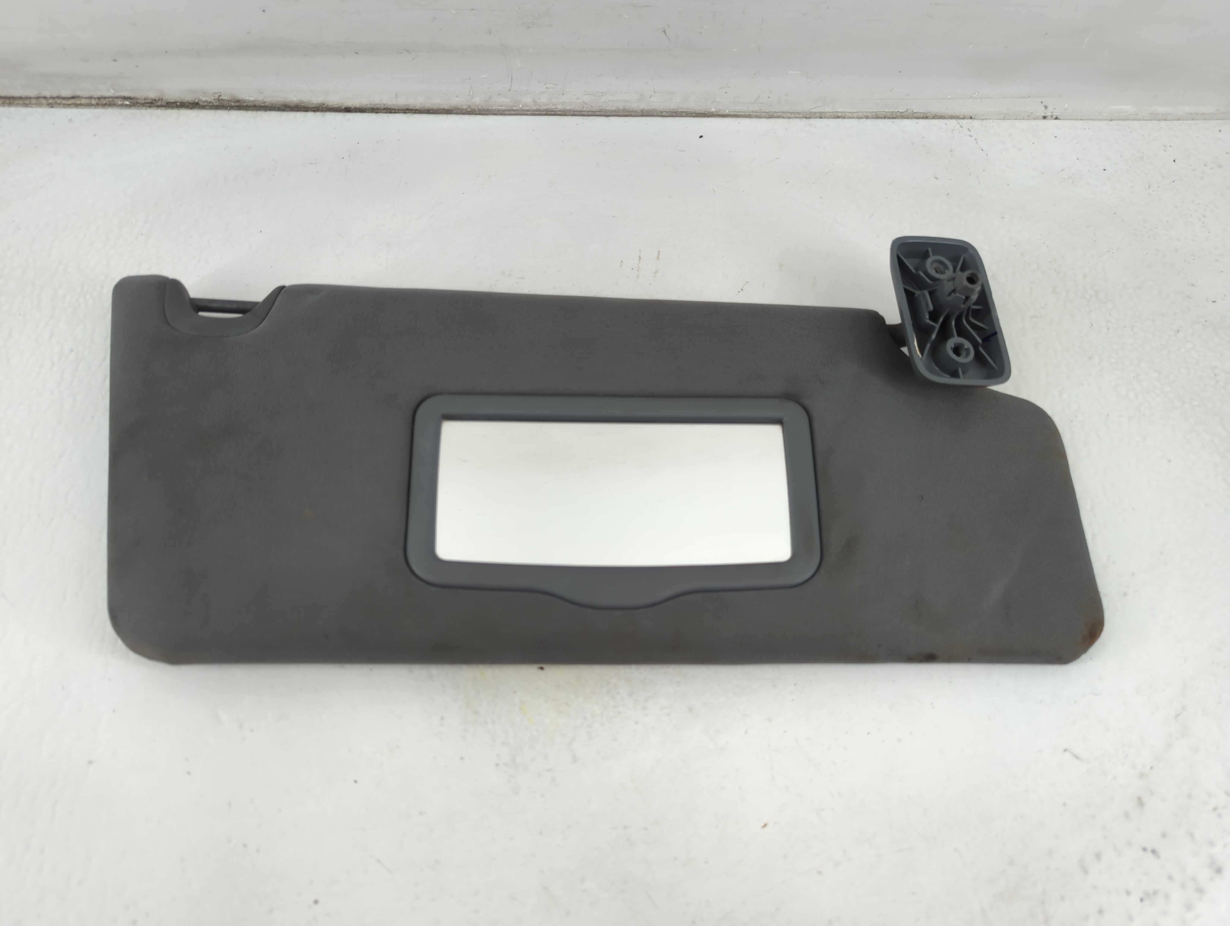 2011-2014 Ford F-150 Passenger Sun Visor Mirror Right Sunvisor Dark Grey 1057157 - Oemusedautoparts1.com