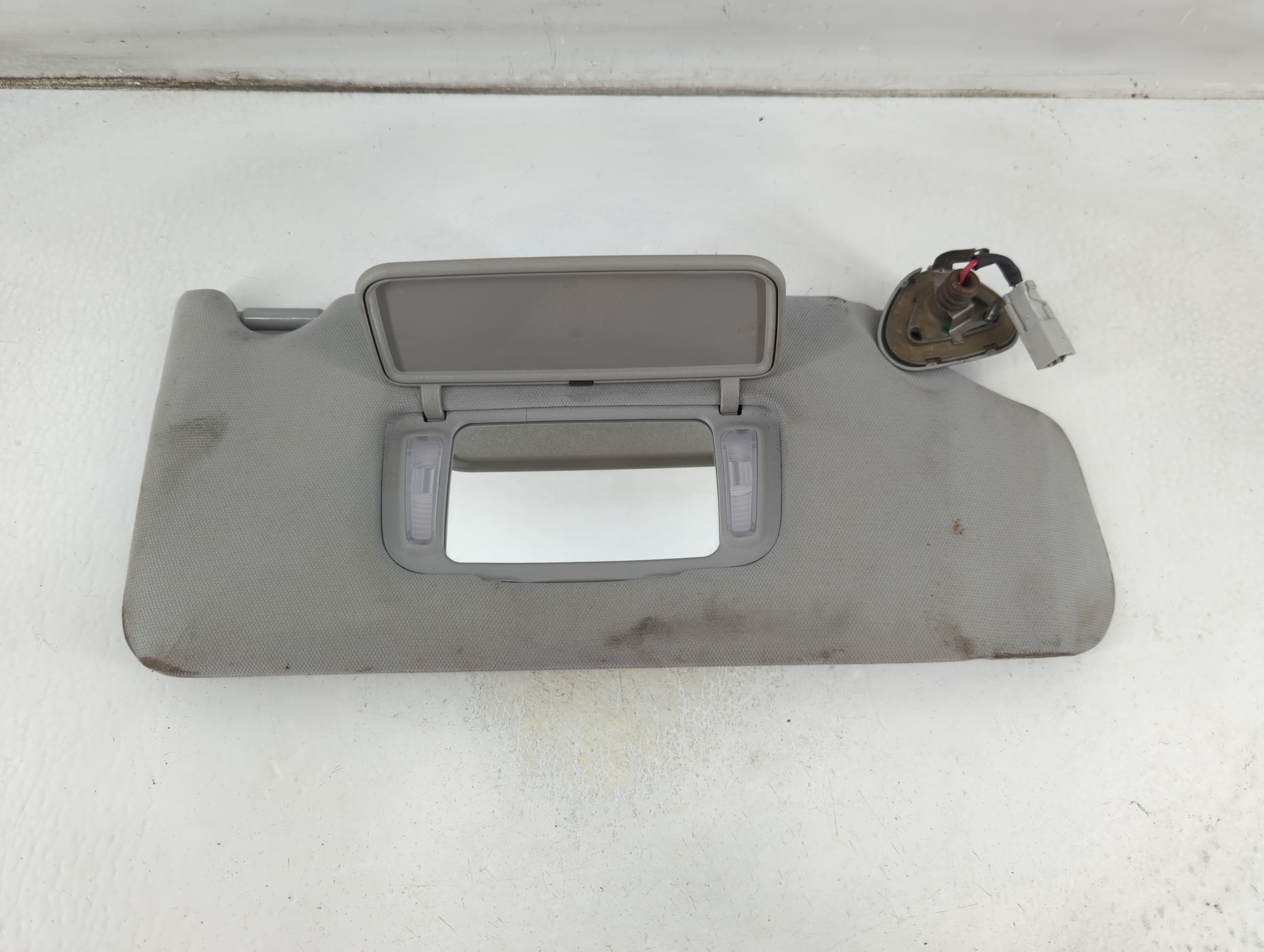 2003-2004 Honda Accord Passenger Sun Visor Mirror Right Sunvisor Grey 1057173 - Oemusedautoparts1.com