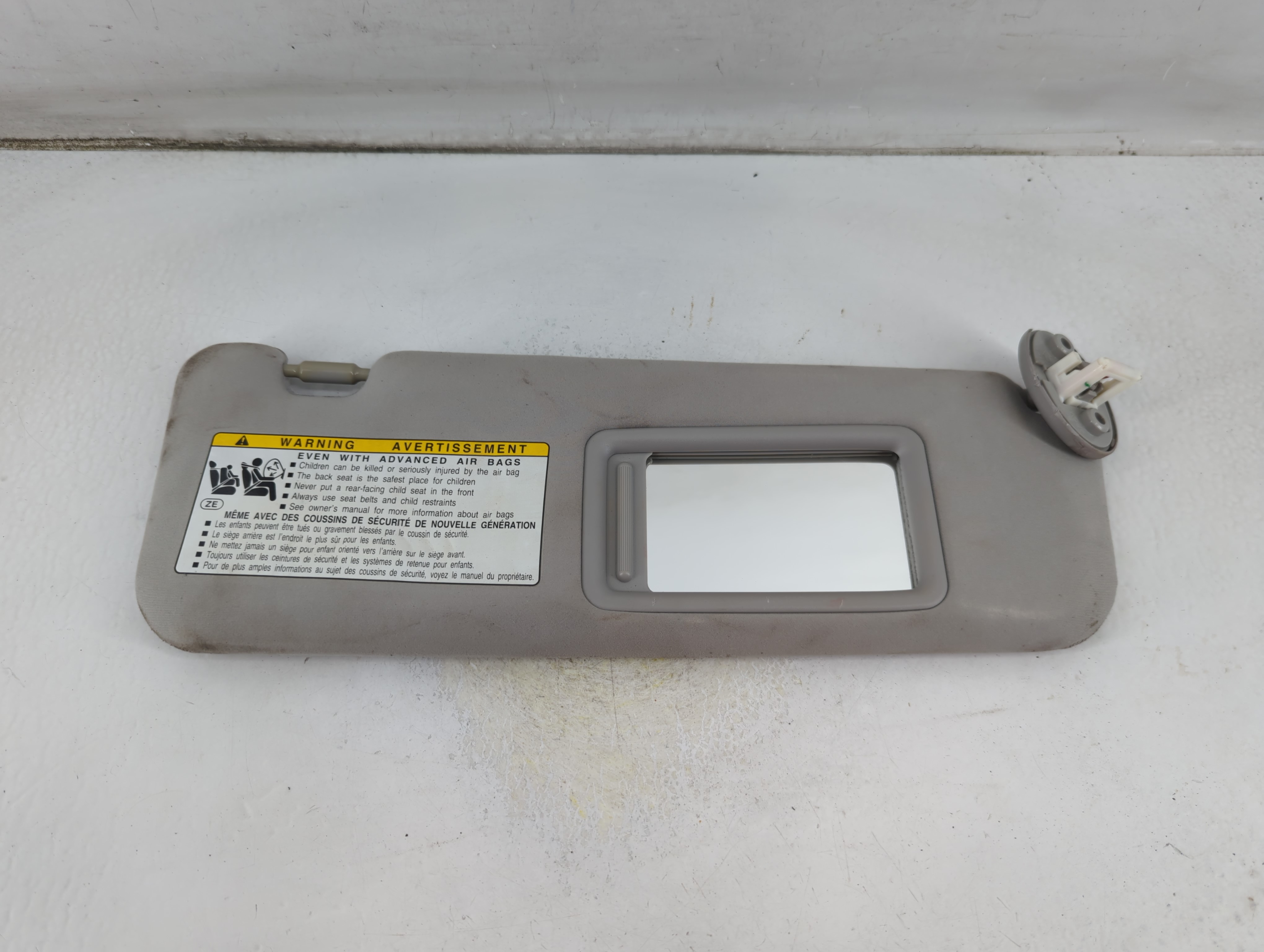 2013-2015 Lexus Es350 Passenger Sun Visor Mirror Right Sunvisor Grey 1057193 - Oemusedautoparts1.com