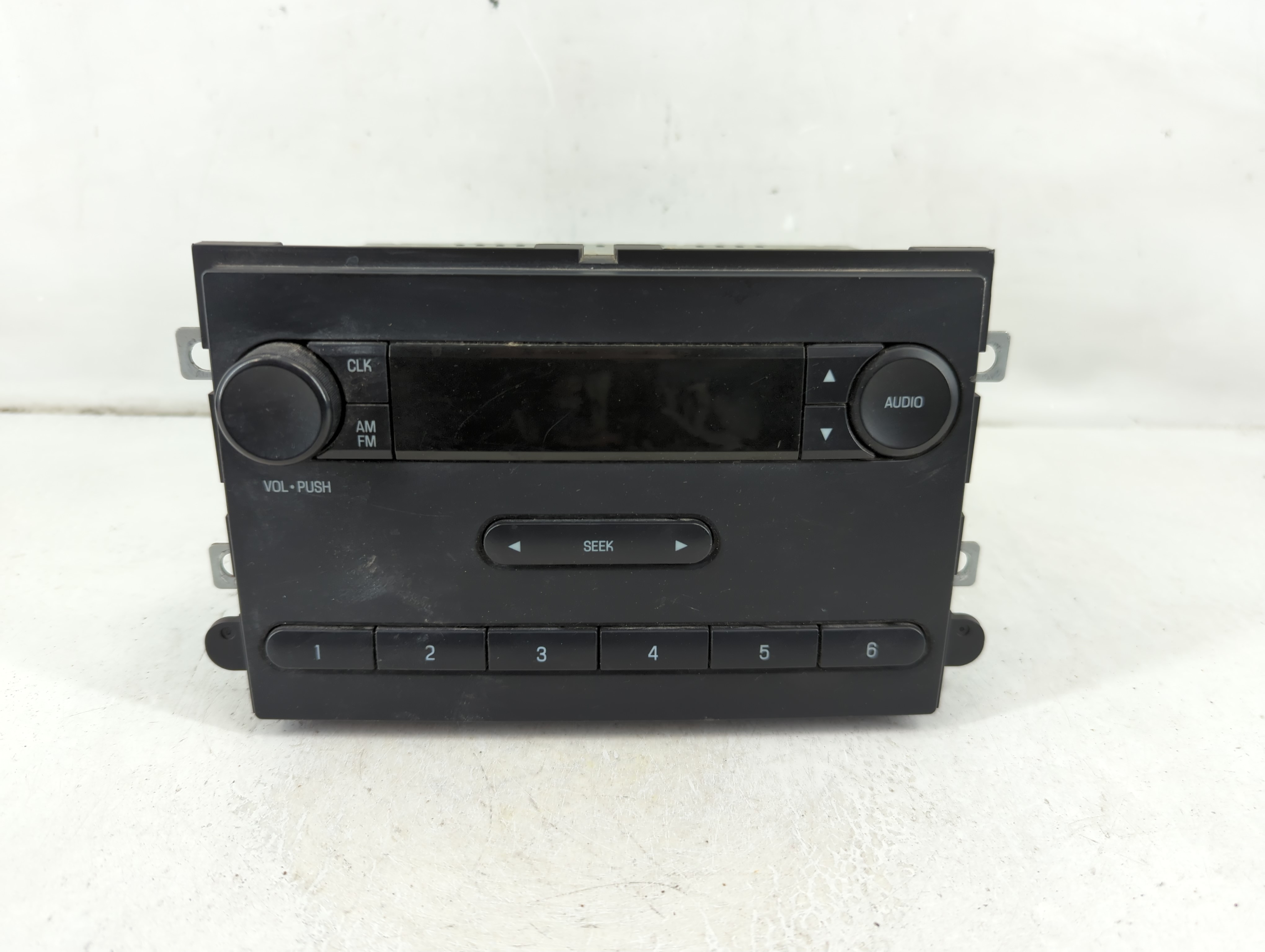 Picture of Ford Ford E250 Van Am Fm Cd Player Radio Receiver 1057425