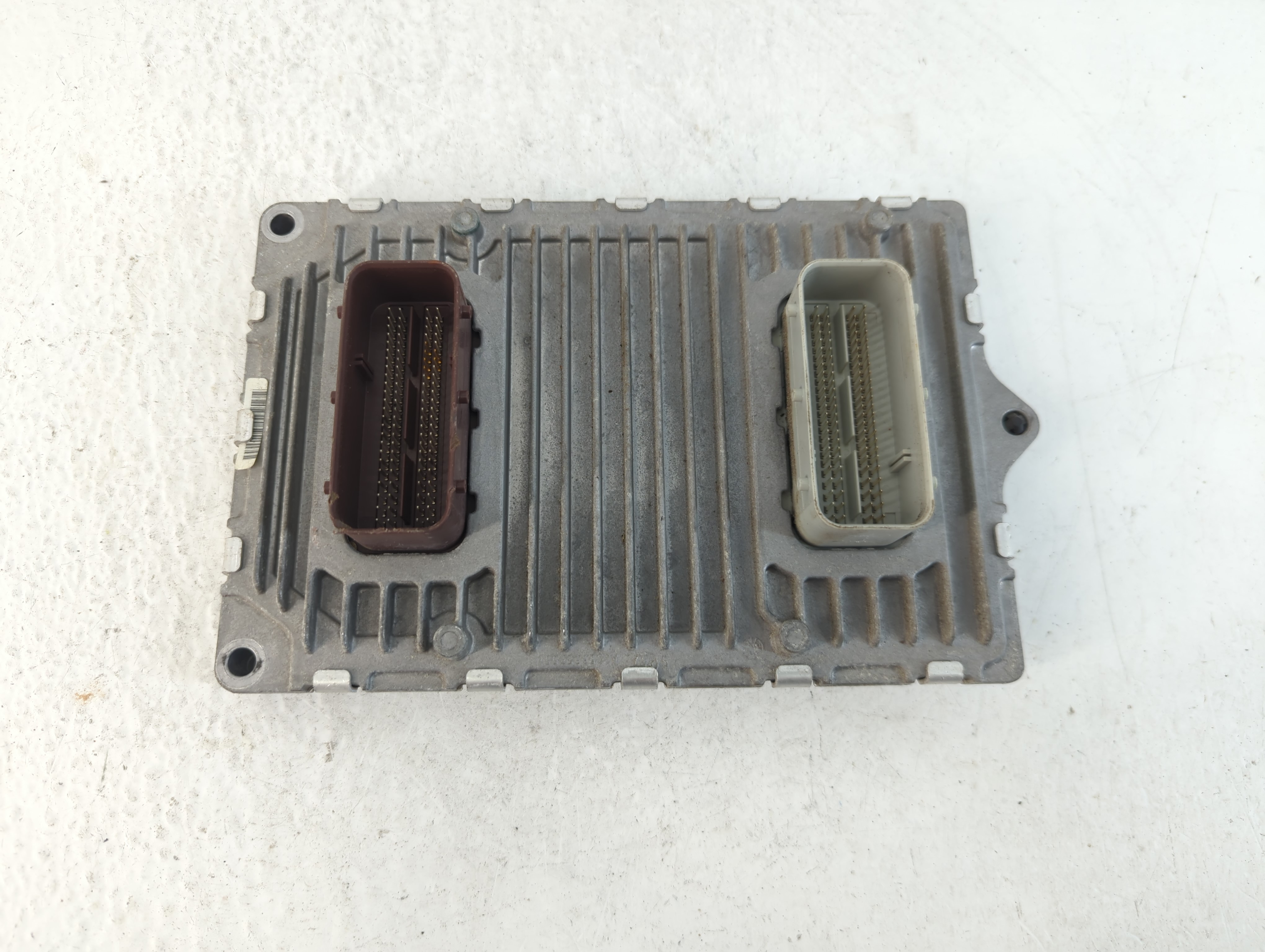 2014-2014 Dodge Charger Engine Control Computer Ecu Pcm Ecm Pcu Oem 1057541 - Oemusedautoparts1.com