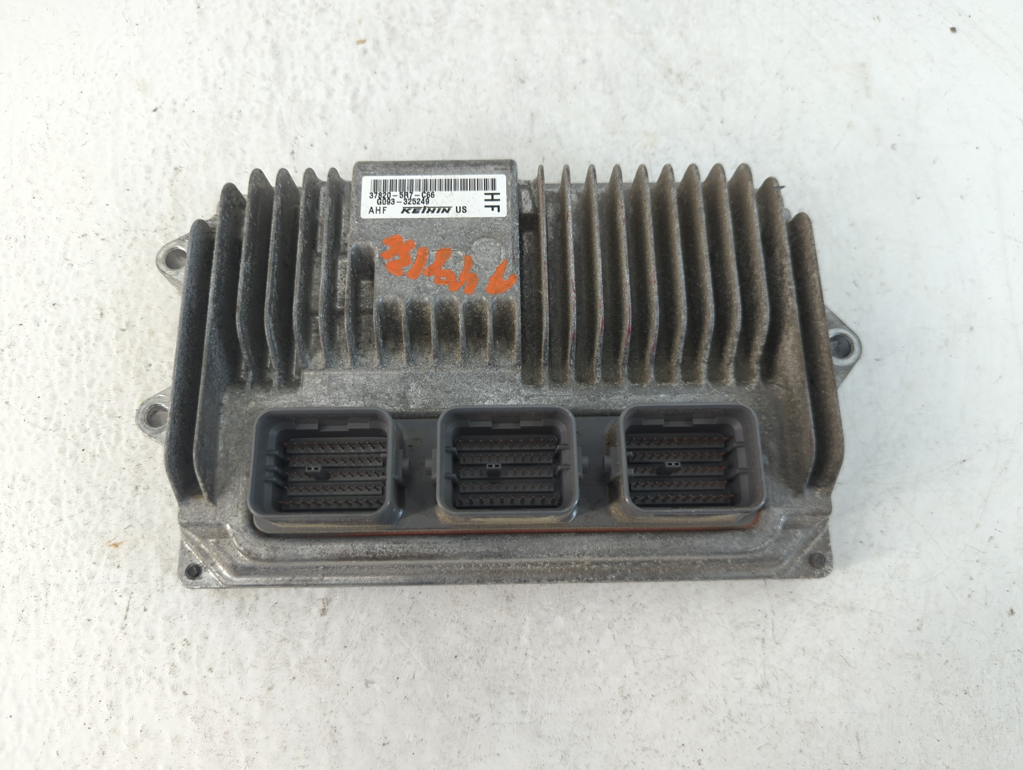 2015-2016 Honda Fit Engine Control Computer Ecu Pcm Ecm Pcu Oem 1057556 - Oemusedautoparts1.com
