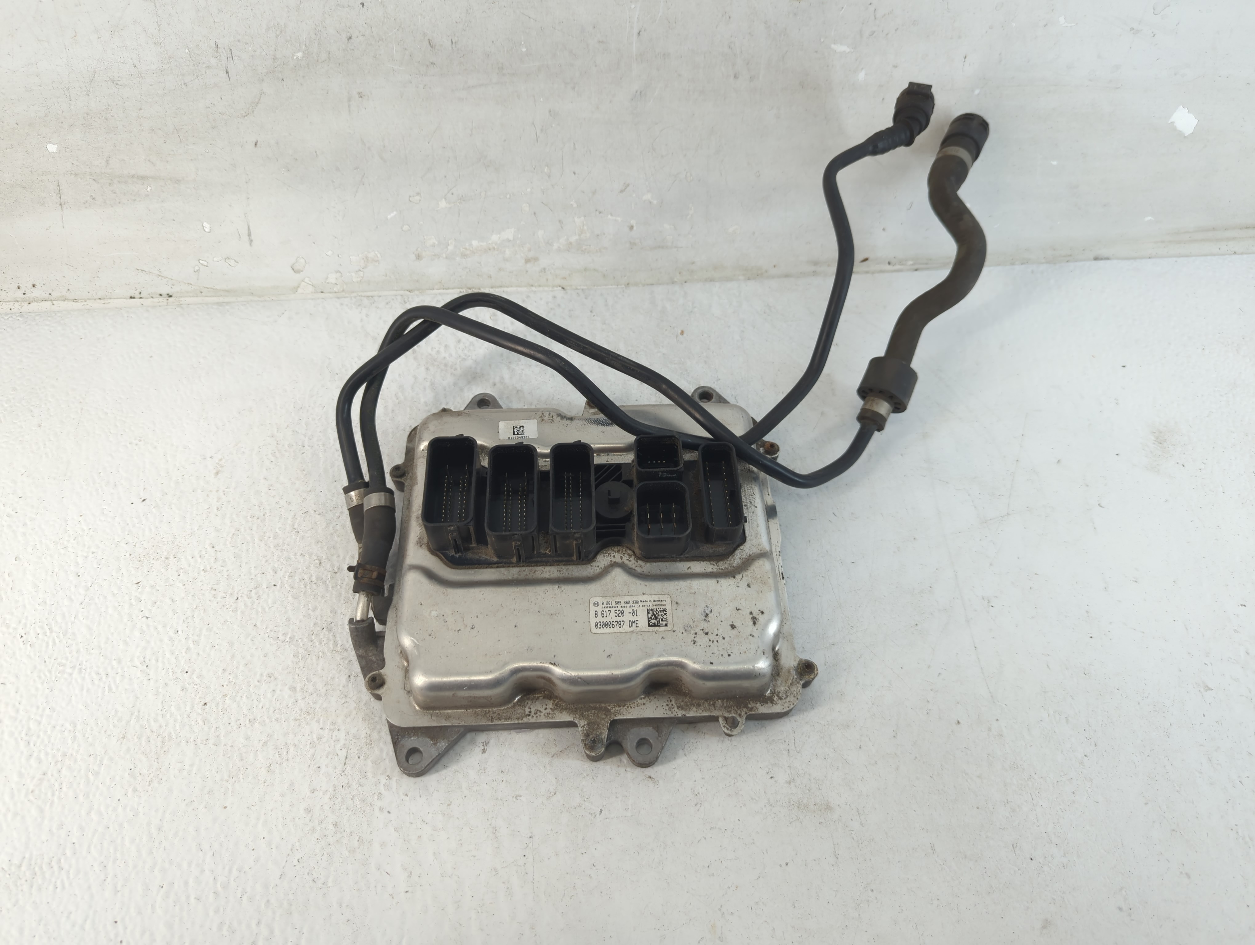 Picture of 2014-2015 Bmw 750i Engine Control Computer Ecu Pcm Ecm Pcu Oem 1057577