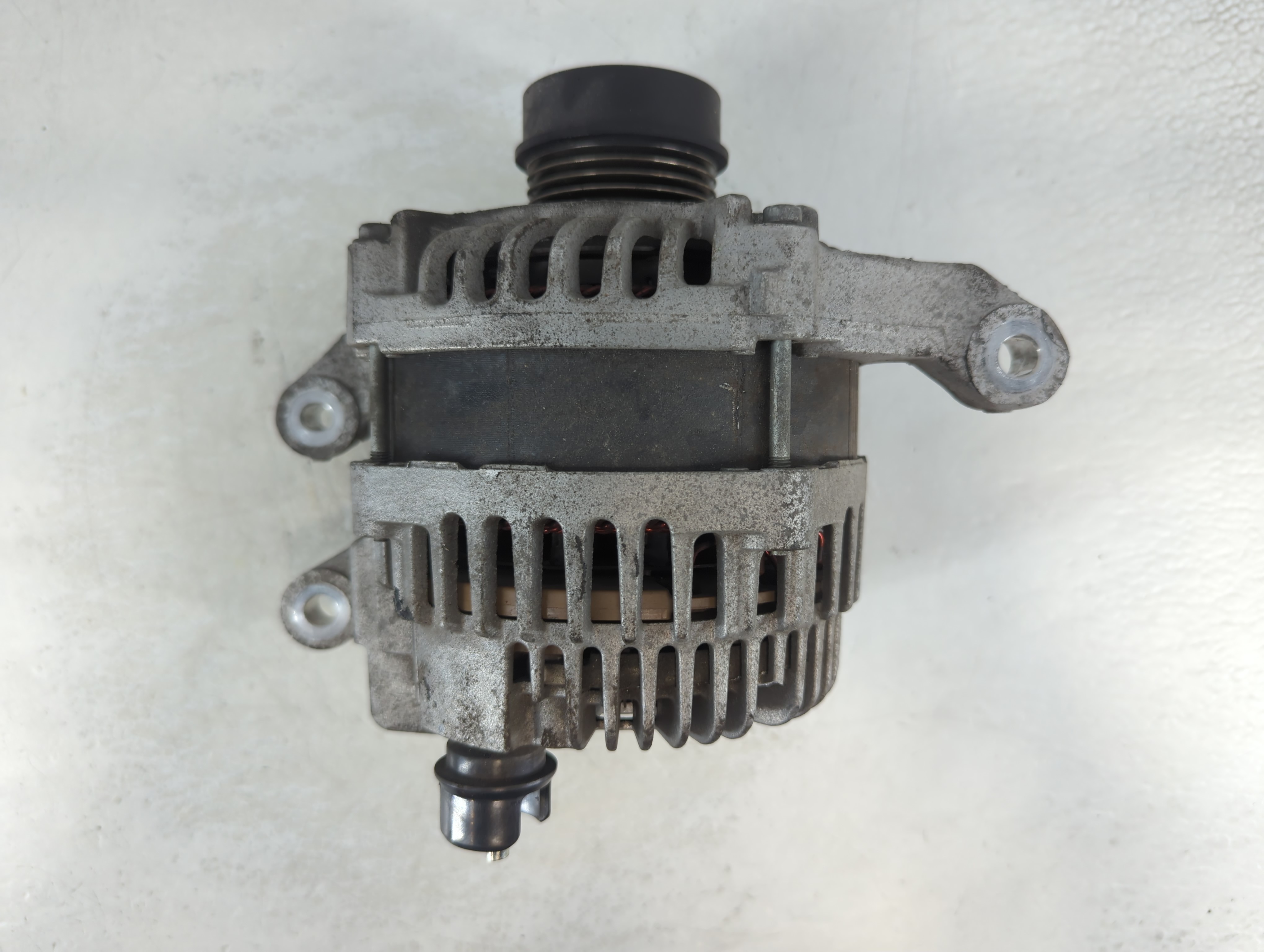 2013-2019 Ford Escape Alternator Generator Charging Assembly Engine Oem 1057605 - Oemusedautoparts1.com