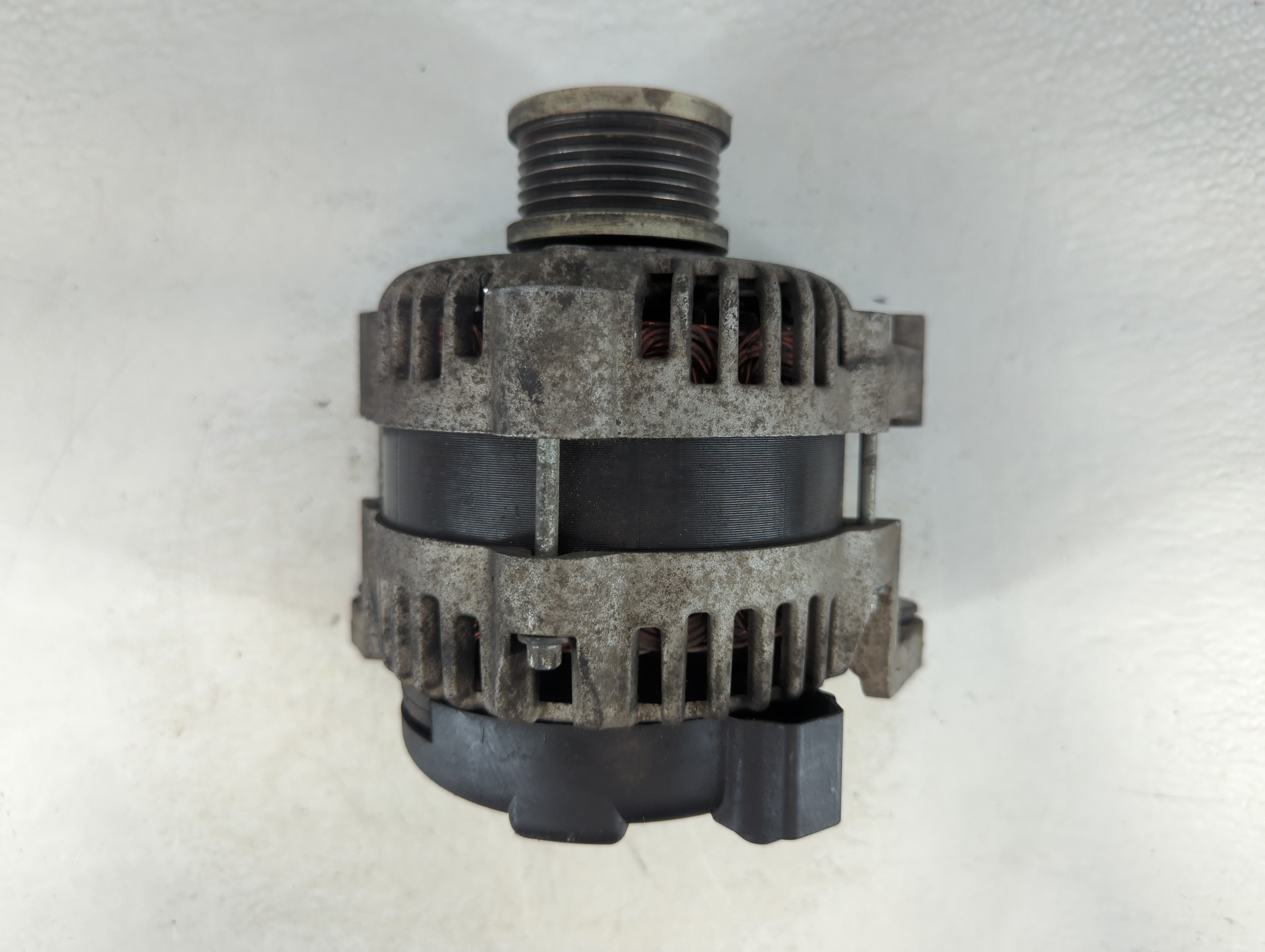 Picture of 2012 Chevrolet Sonic Alternator Generator Charging Assembly Engine Oem 1057611