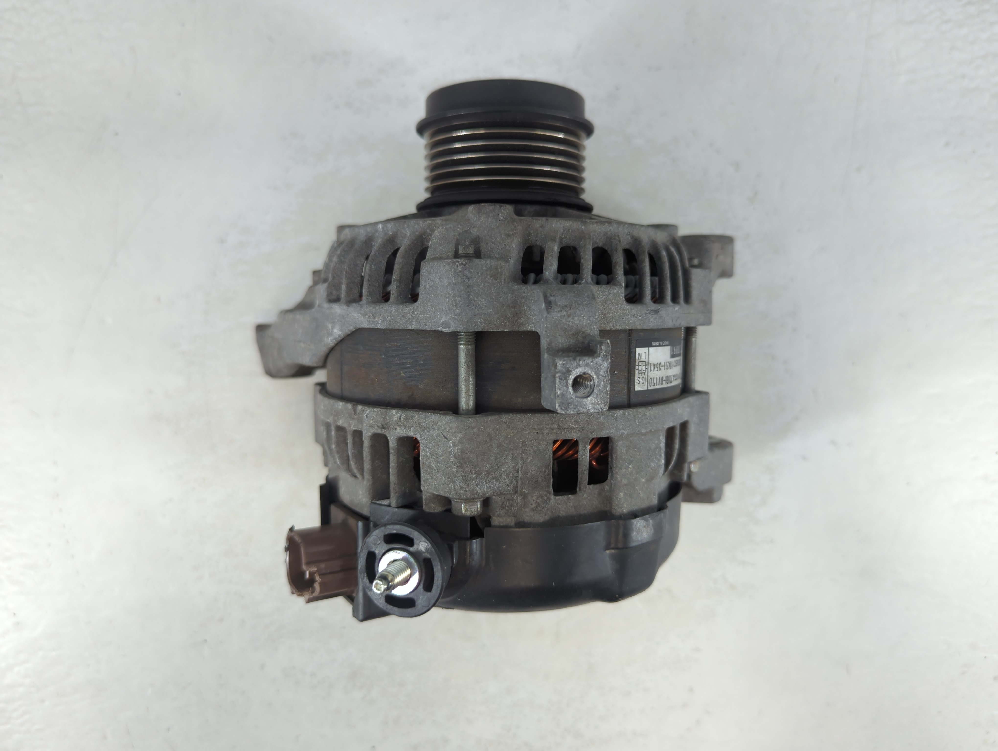 2015-2017 Toyota Camry Alternator Generator Charging Assembly Engine Oem 1057620 - Oemusedautoparts1.com