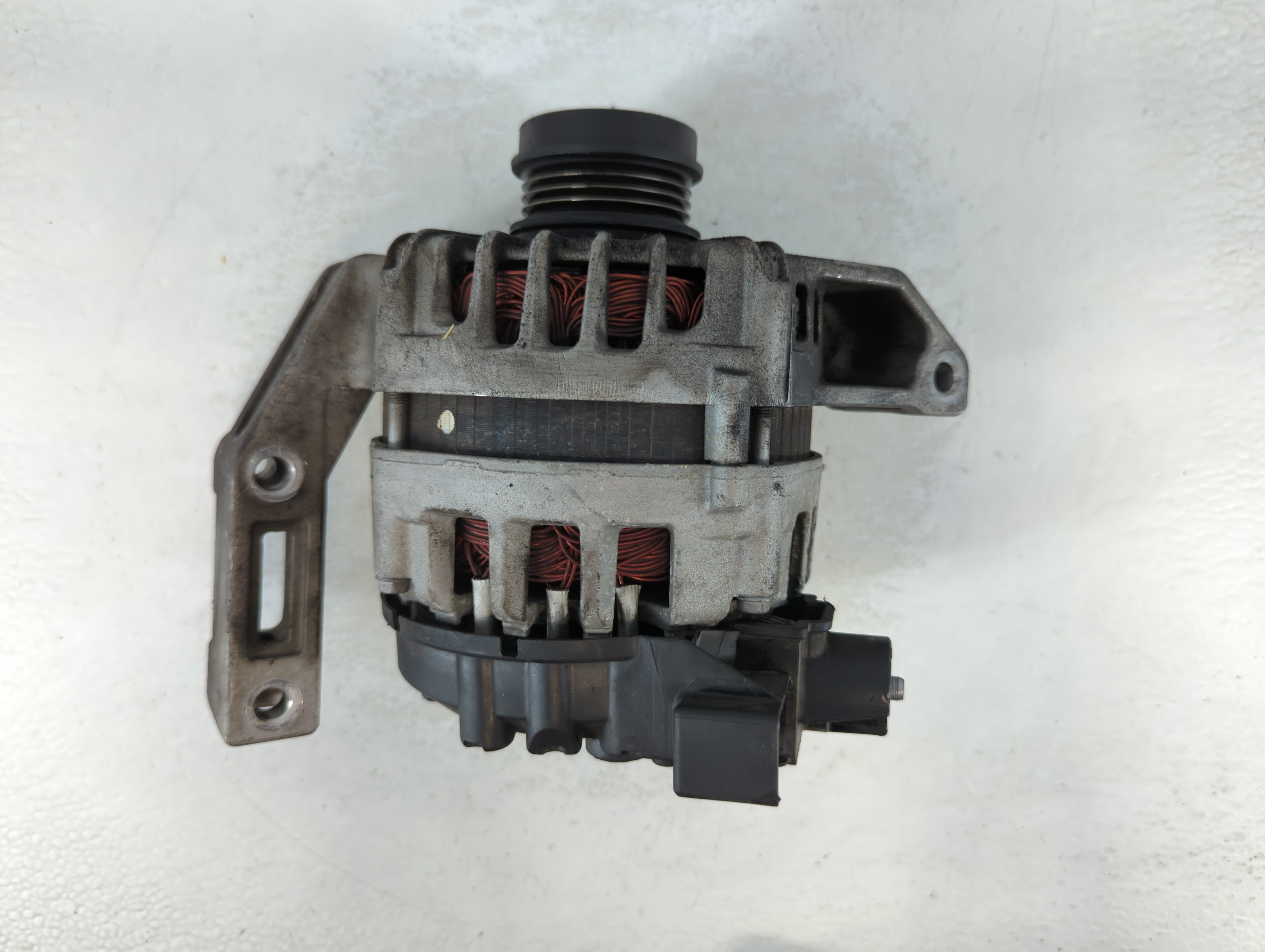 2012-2012 Ford Focus Alternator Generator Charging Assembly Engine Oem 1057671 - Oemusedautoparts1.com