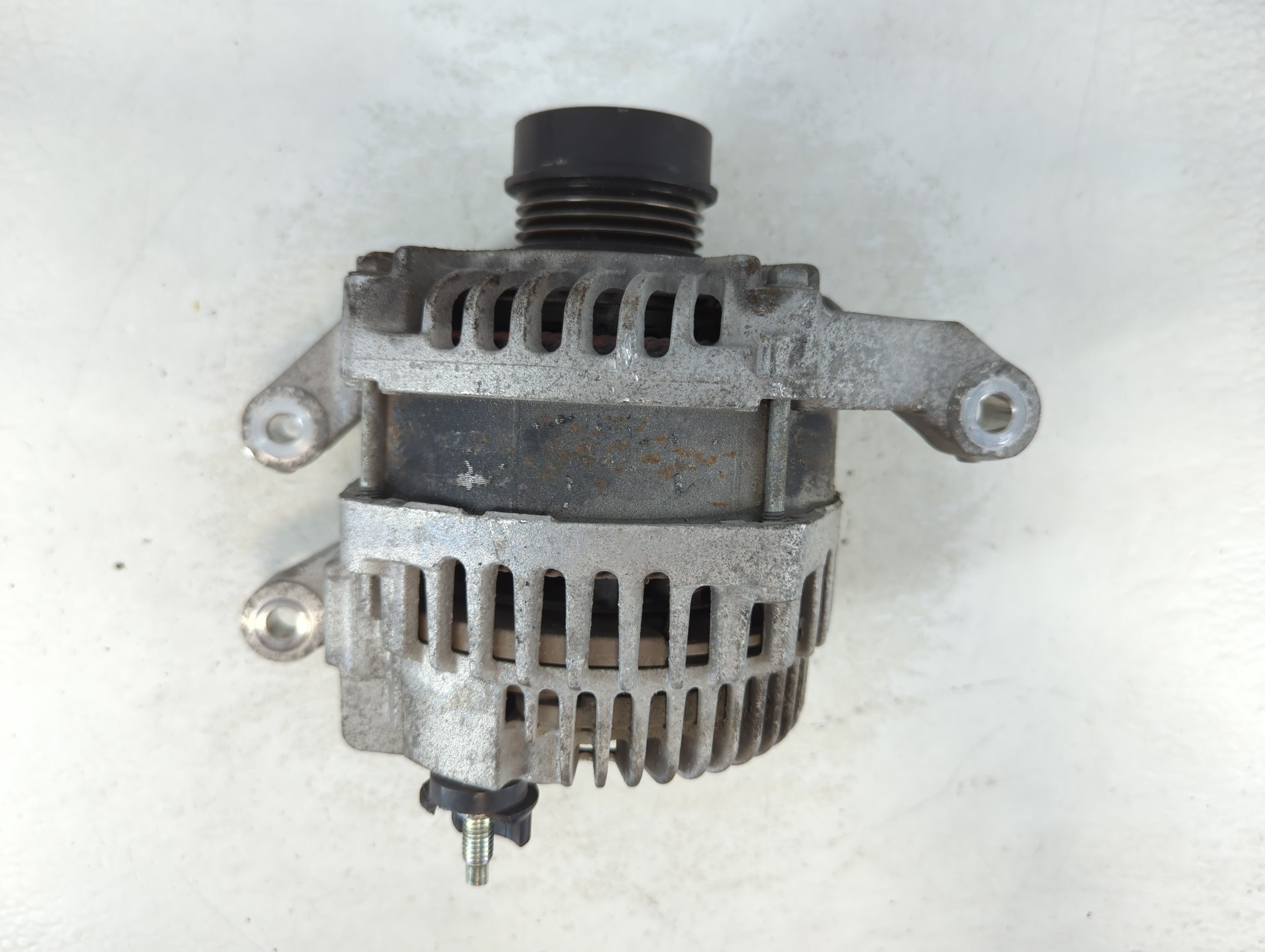 2013-2020 Ford Fusion Alternator Generator Charging Assembly Engine Oem 1057691 - Oemusedautoparts1.com