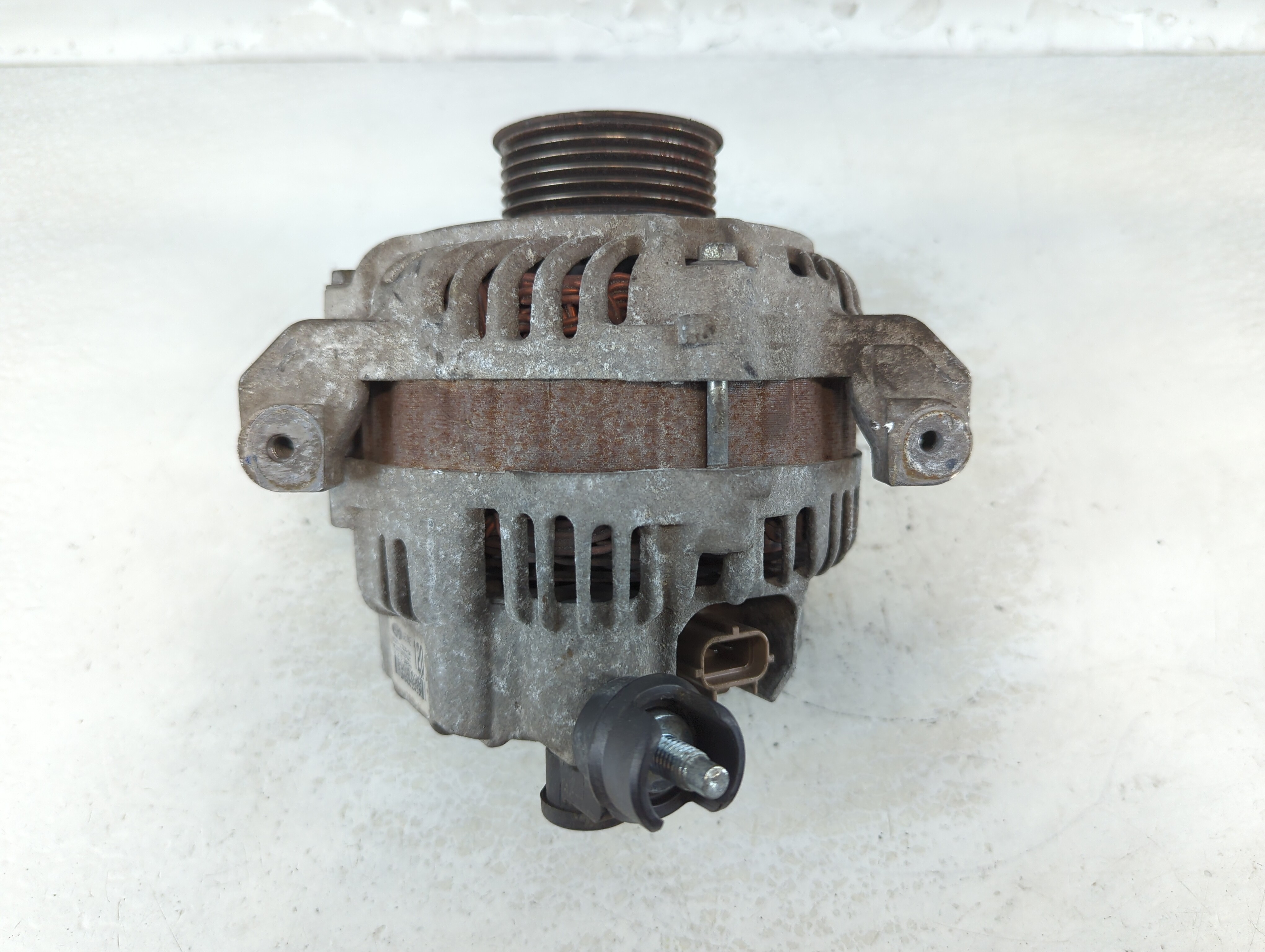 2009-2014 Ford E-150 Alternator Generator Charging Assembly Engine Oem 1057693 - Oemusedautoparts1.com