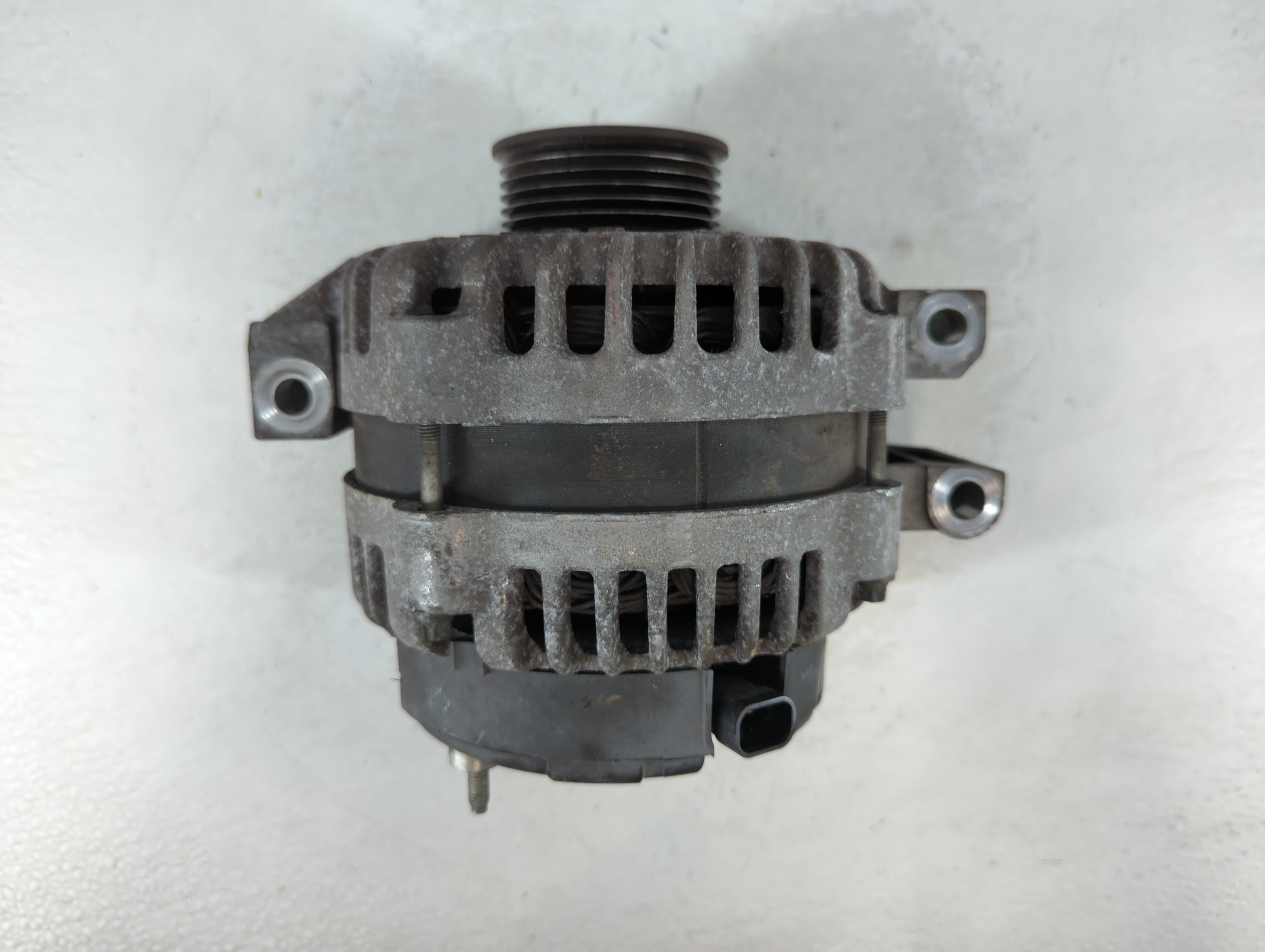 2007 Chevrolet Trailblazer Alternator Generator Charging Assembly Engine Oem 1057708 - Oemusedautoparts1.com