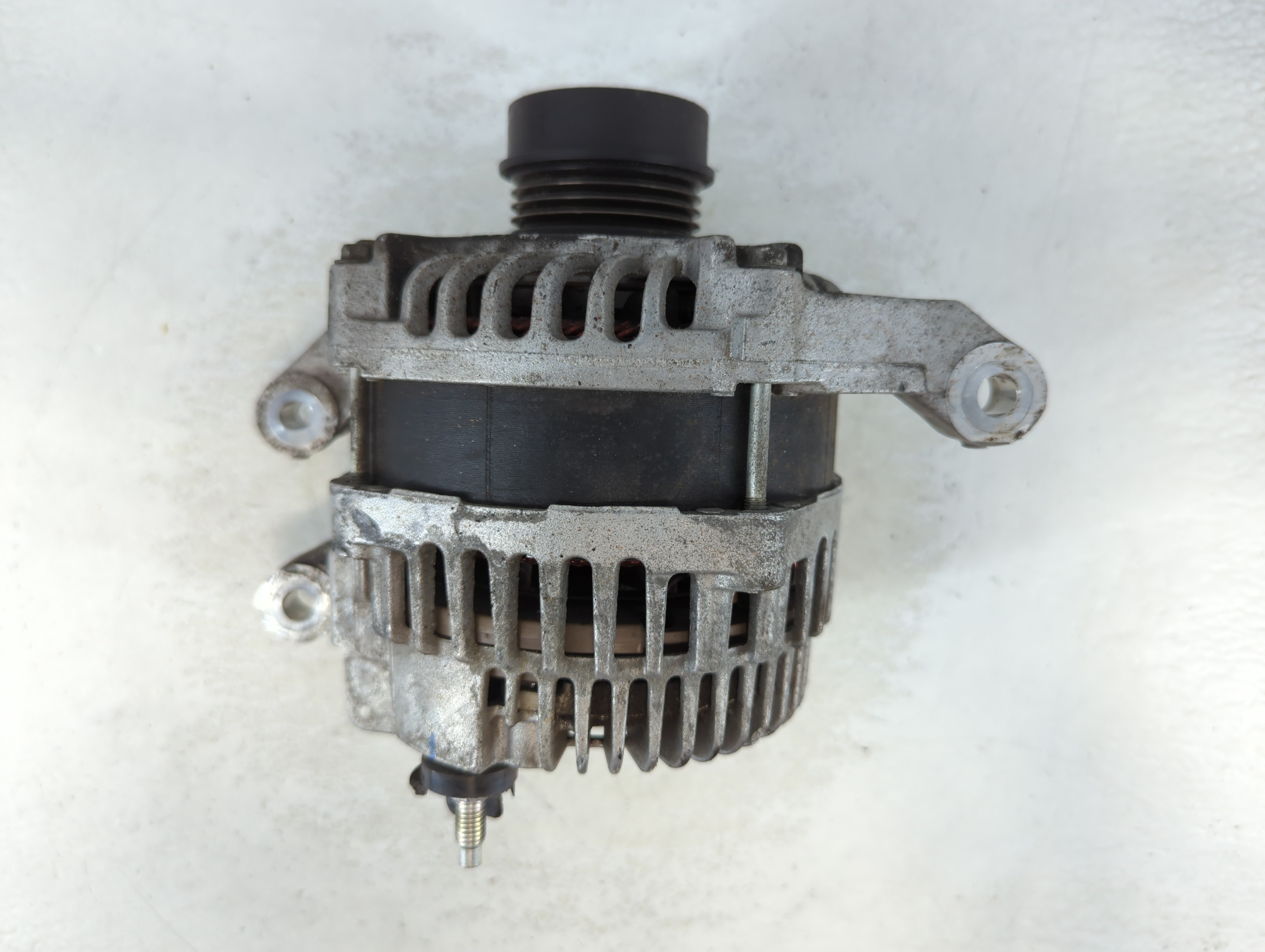 2013-2019 Ford Escape Alternator Generator Charging Assembly Engine Oem 1057725 - Oemusedautoparts1.com