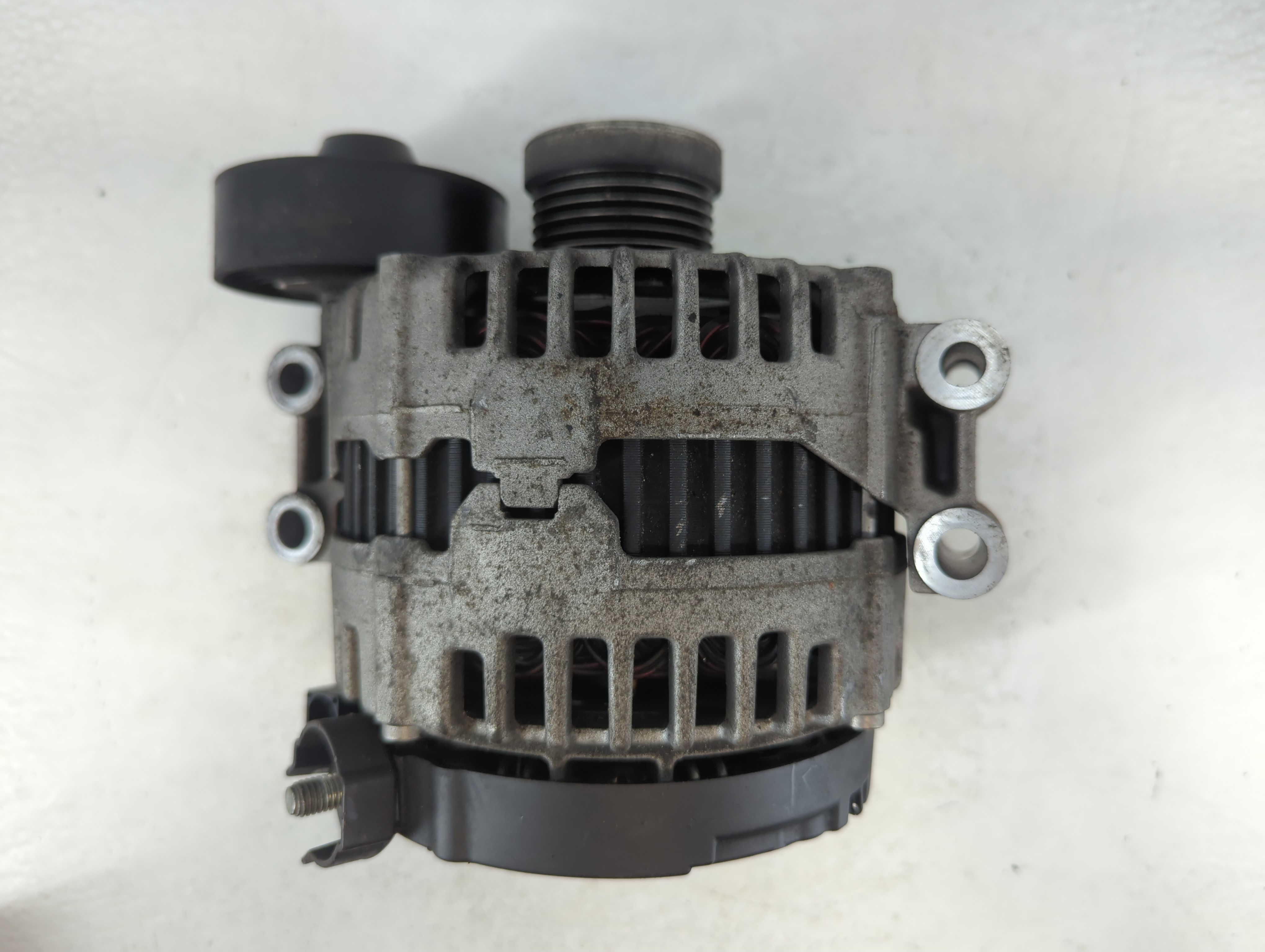 Picture of 2007-2013 Bmw 328i Alternator Generator Charging Assembly Engine Oem 1057747
