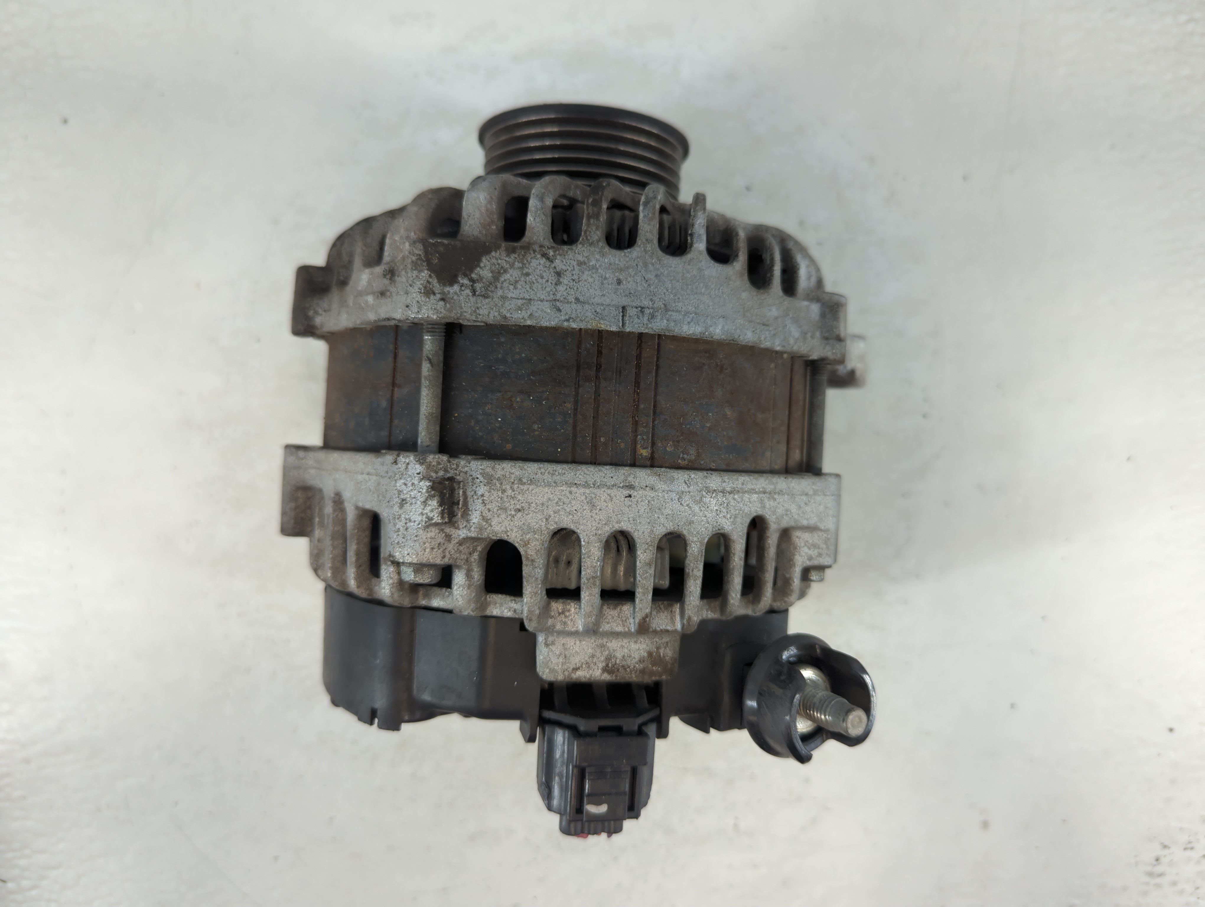 2015 Ford Transit-350 Alternator Generator Charging Assembly Engine Oem 1057762 - Oemusedautoparts1.com