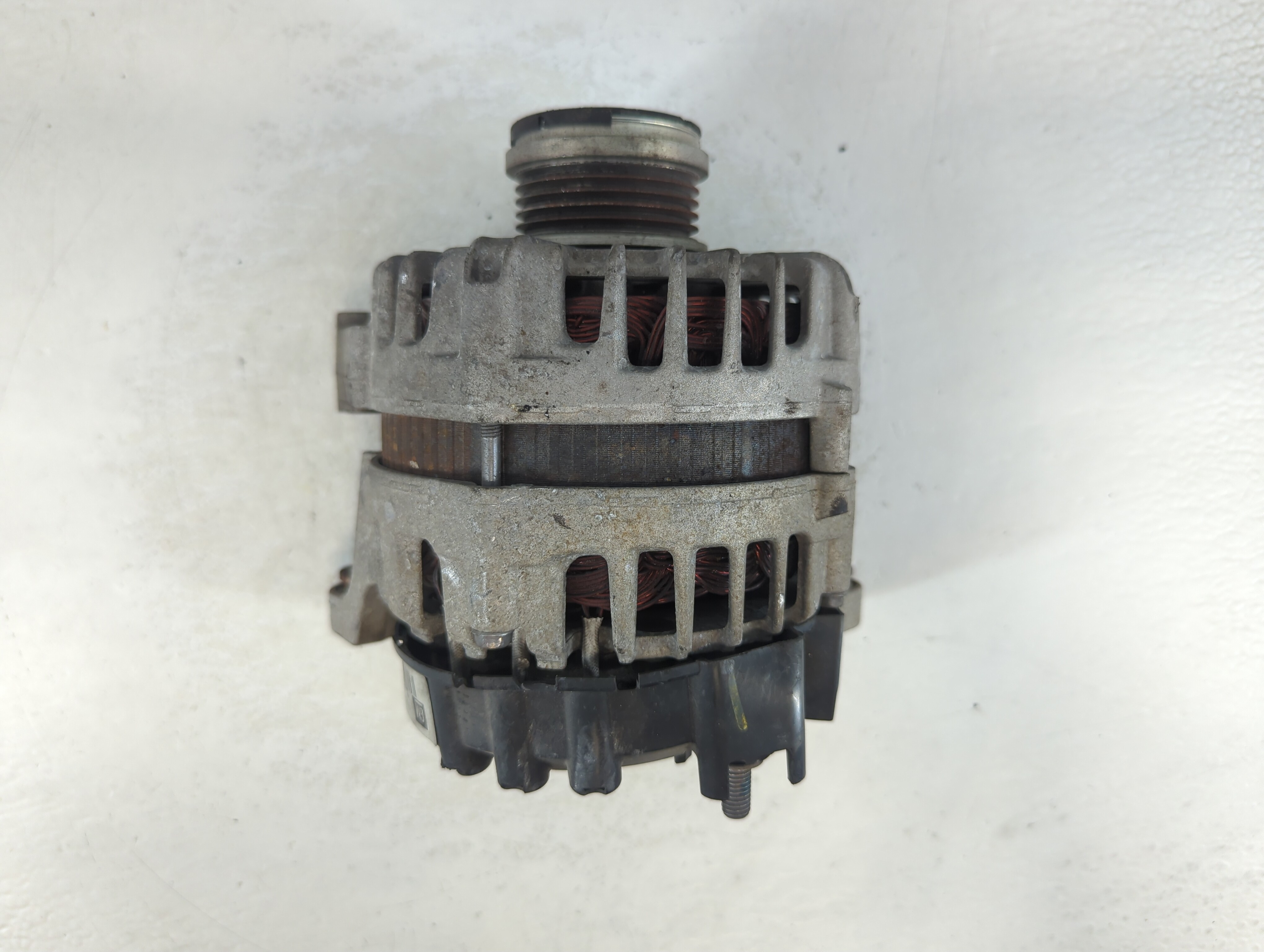 2016 Chevrolet Cruze Alternator Generator Charging Assembly Engine Oem 1057772 - Oemusedautoparts1.com