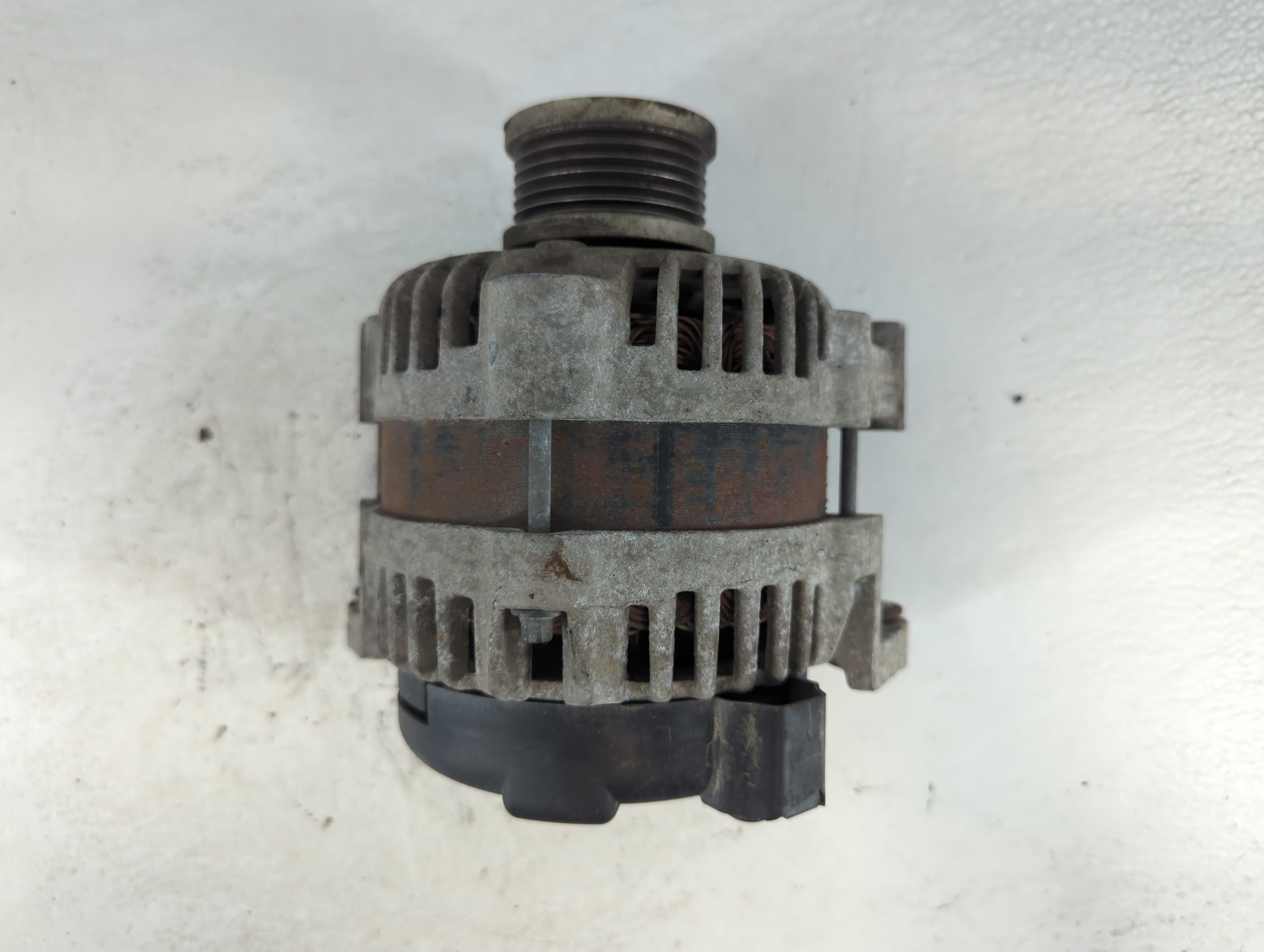 Picture of 2012 Chevrolet Sonic Alternator Generator Charging Assembly Engine Oem 1057781