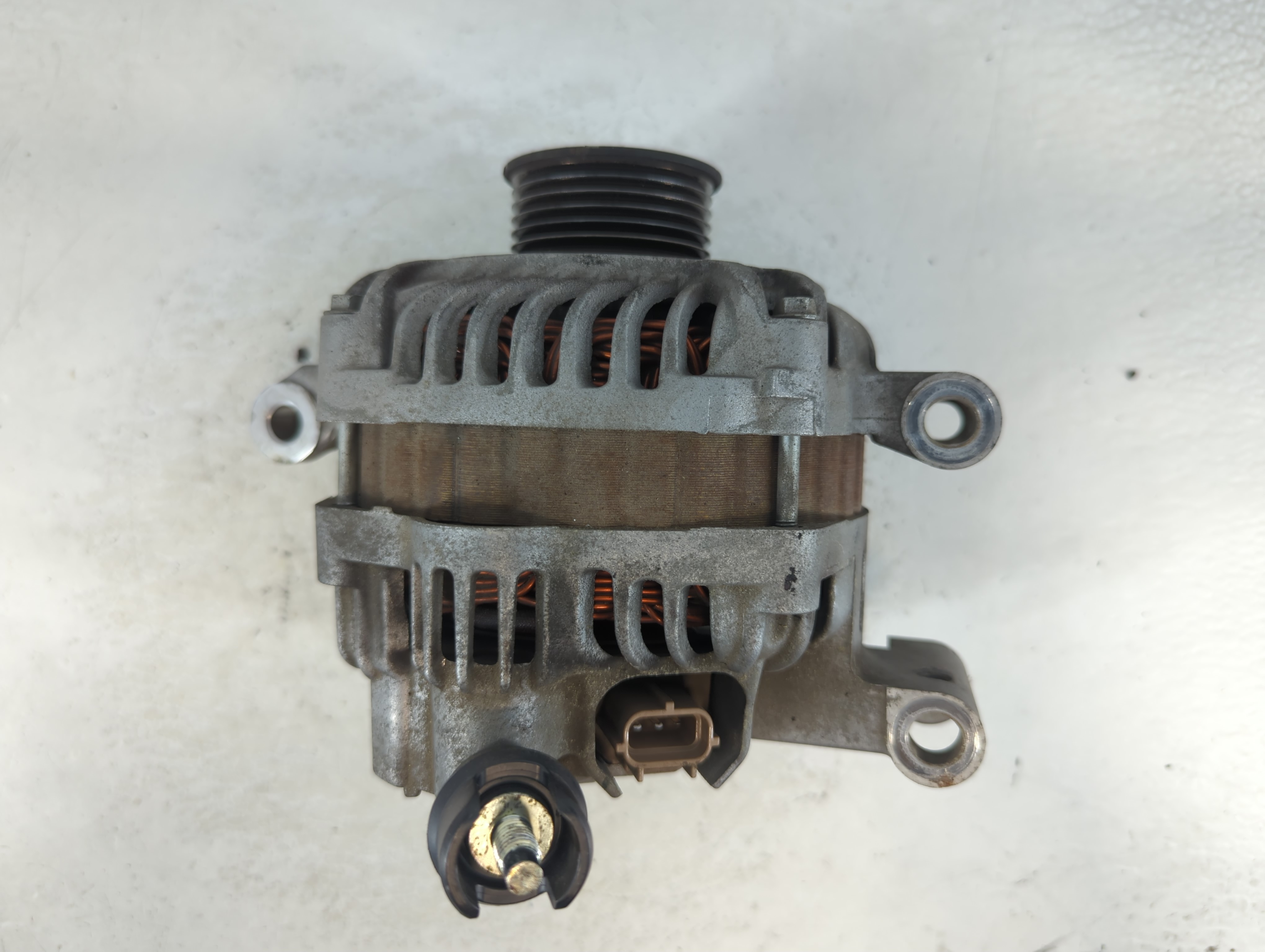 2009 Mercury Mountaineer Alternator Generator Charging Assembly Engine Oem 1057782 - Oemusedautoparts1.com