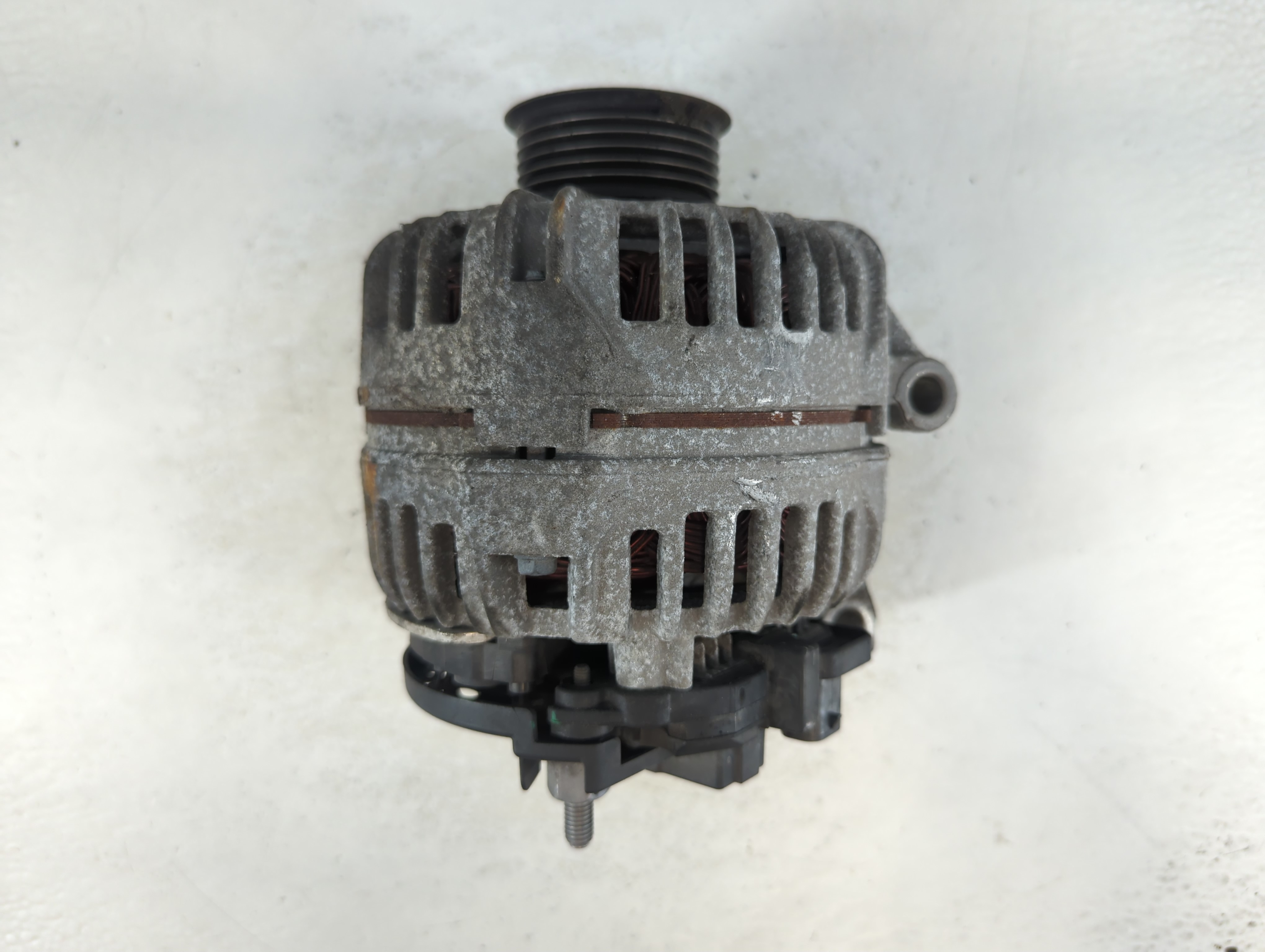 2006 Chevrolet Impala Alternator Generator Charging Assembly Engine Oem 1057786 - Oemusedautoparts1.com