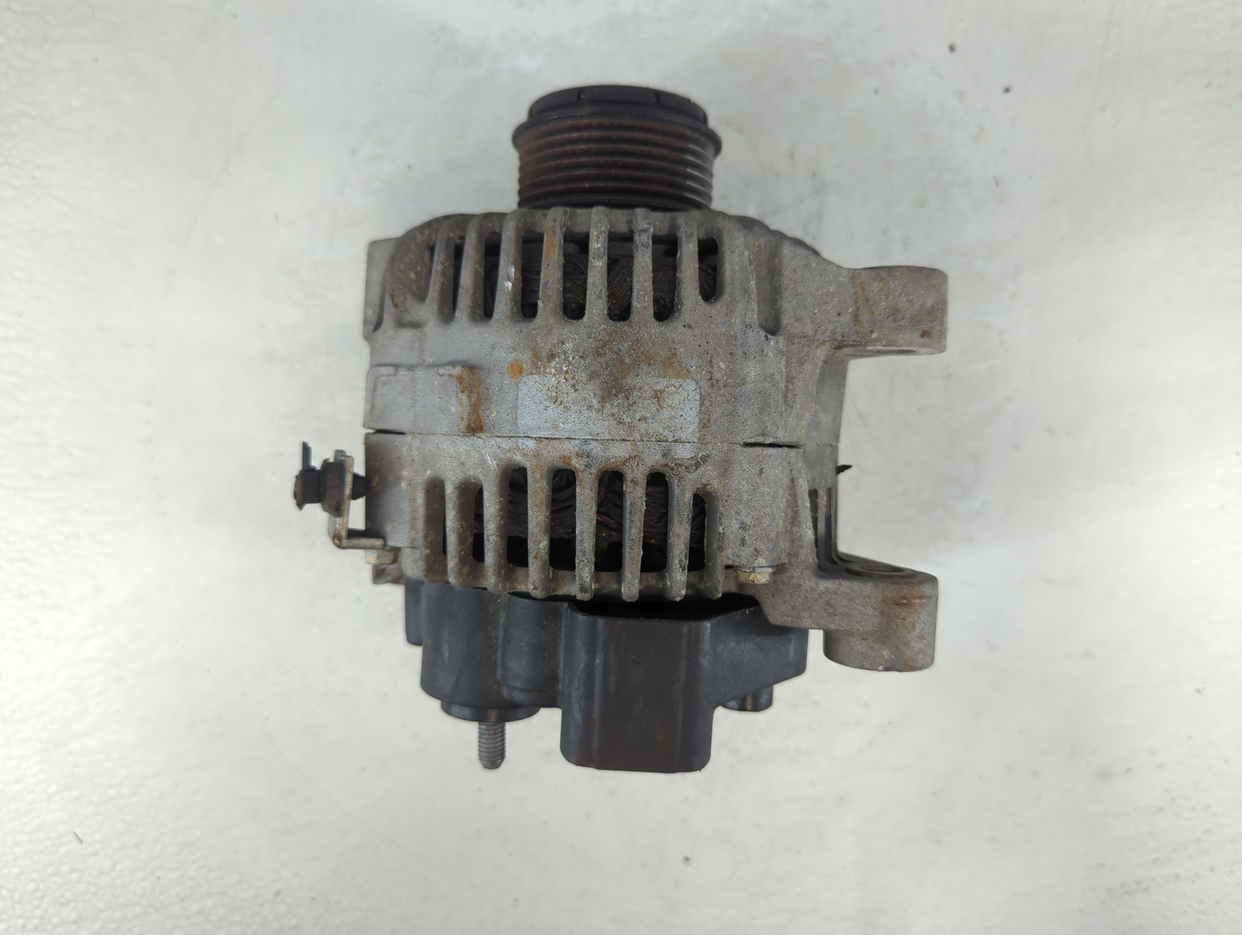 2011 Hyundai Sonata Alternator Generator Charging Assembly Engine Oem 1057787 - Oemusedautoparts1.com