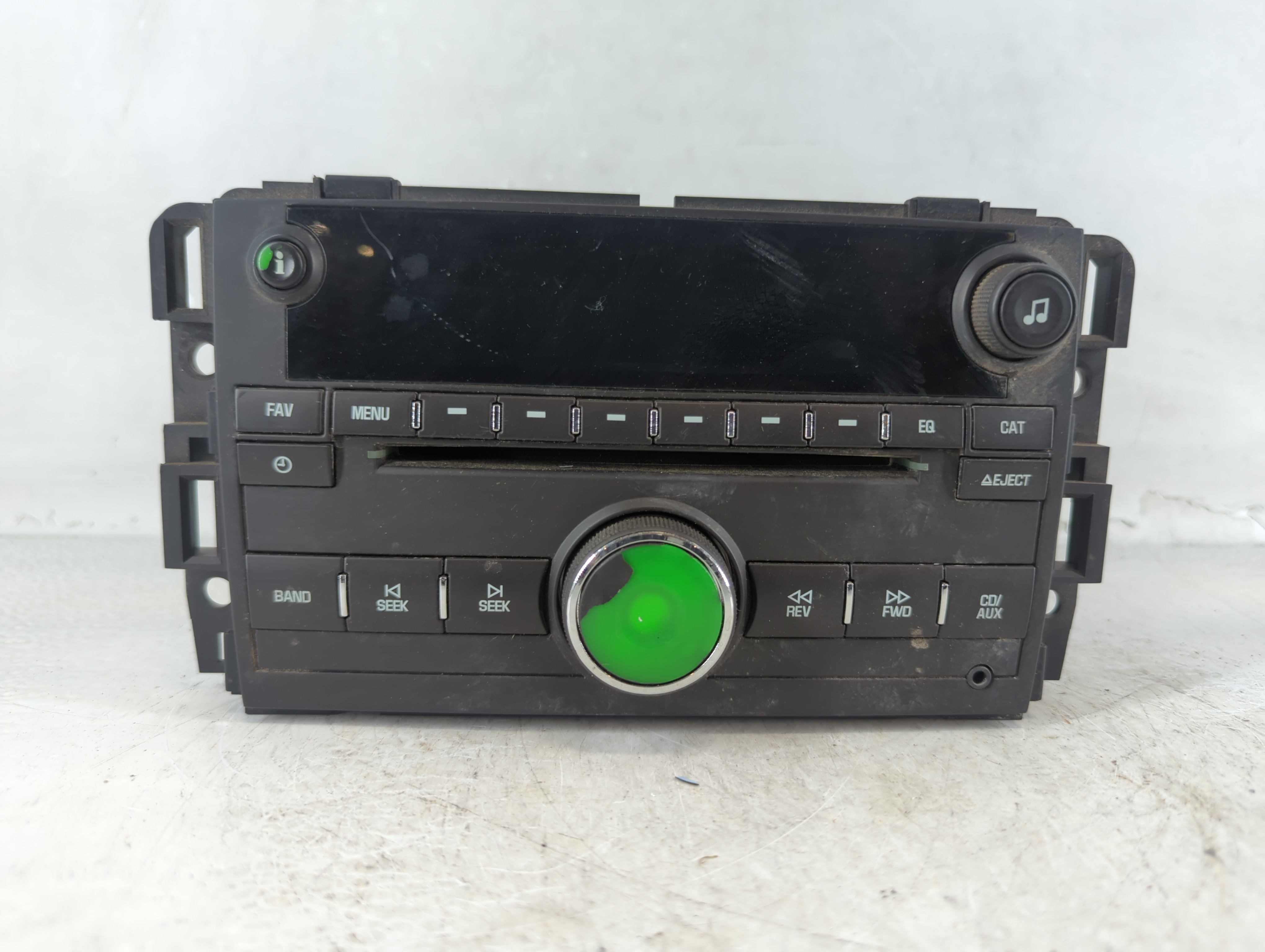 2007-2013 Chevrolet Silverado 1500 Am Fm Cd Player Radio Receiver 1057818 - Oemusedautoparts1.com