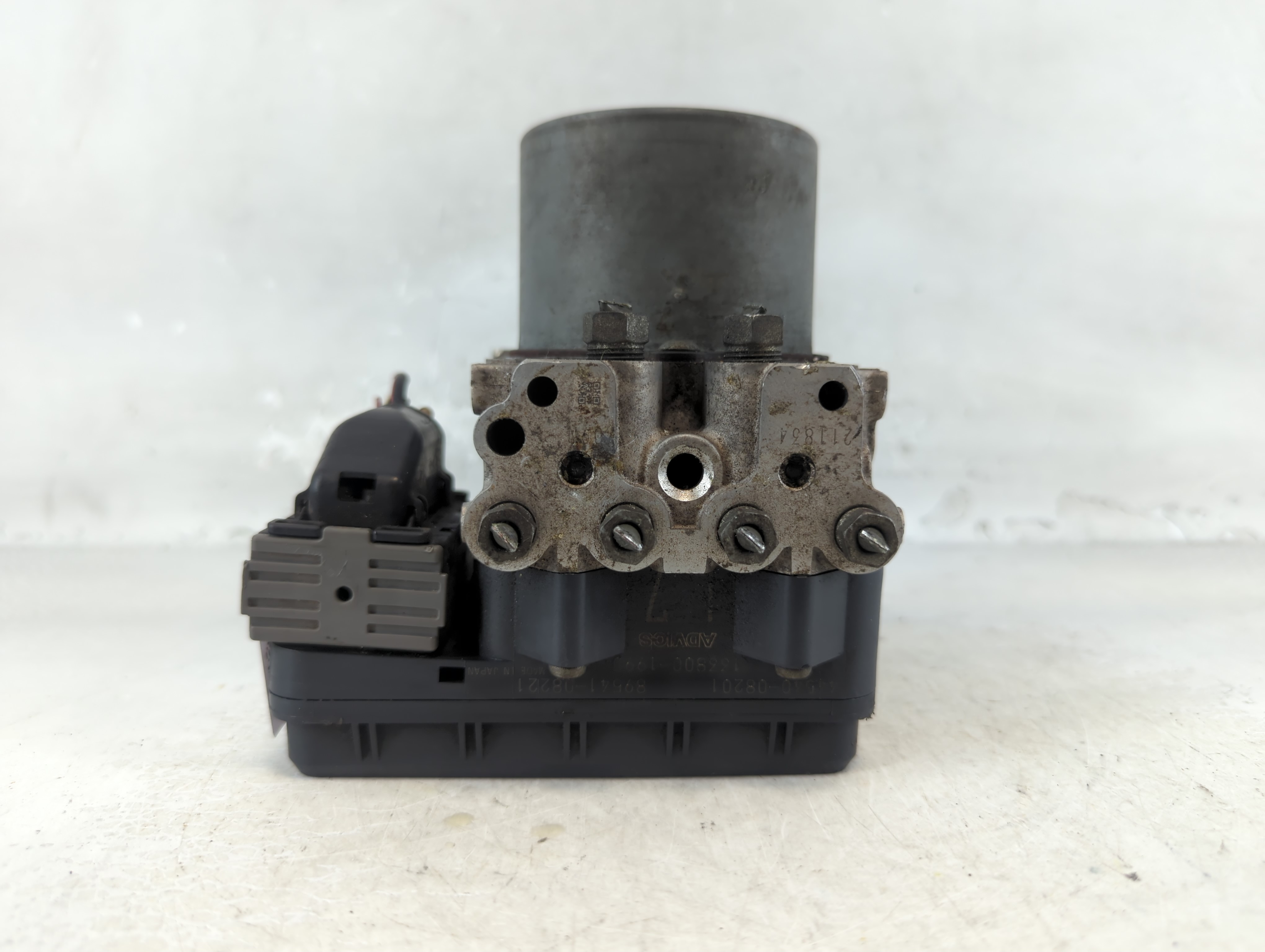 2012-2014 Toyota Sienna Abs Pump Control Module 1057822 - Oemusedautoparts1.com