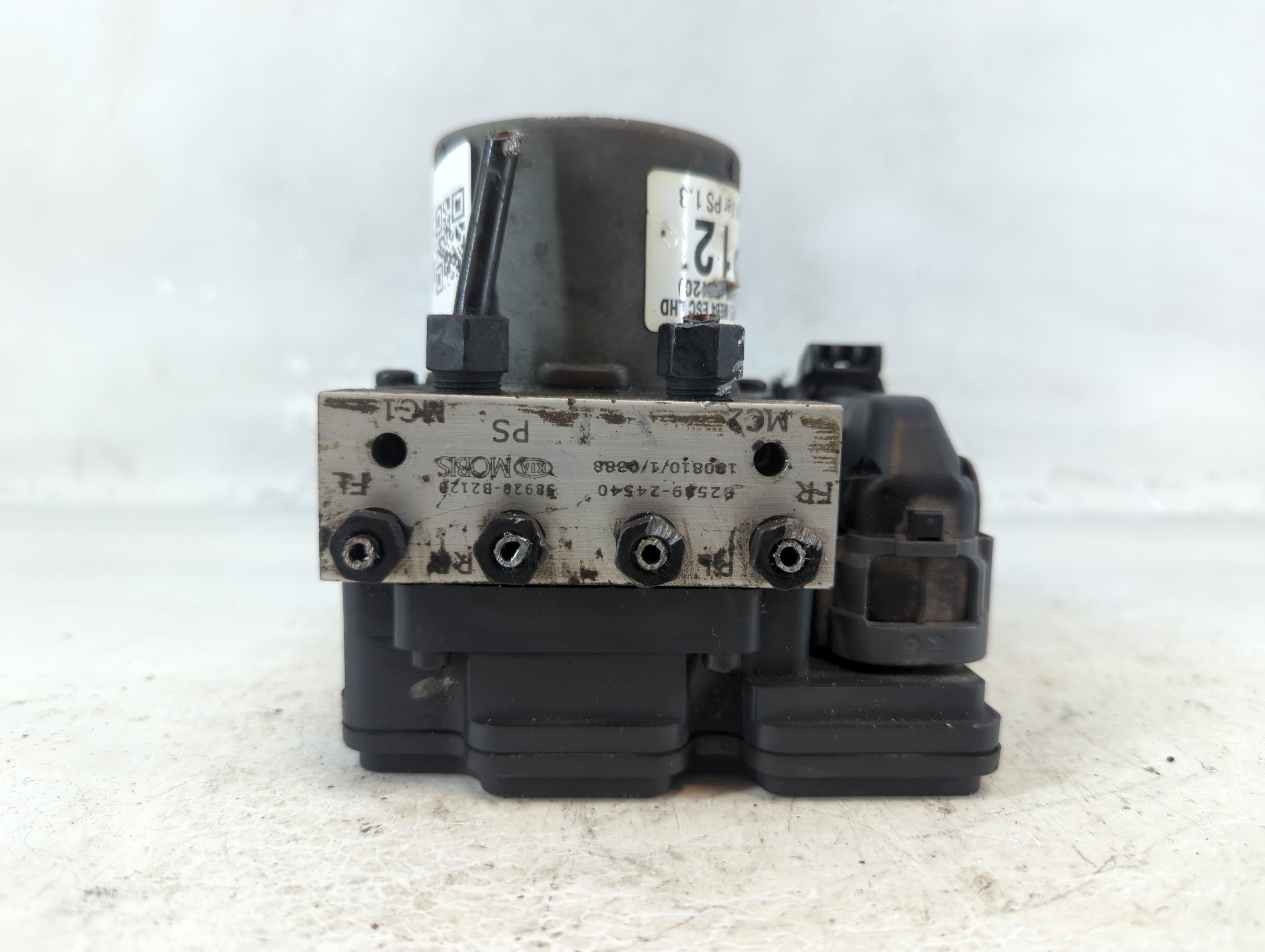 2017-2019 Kia Soul Abs Pump Control Module 1057833 - Oemusedautoparts1.com
