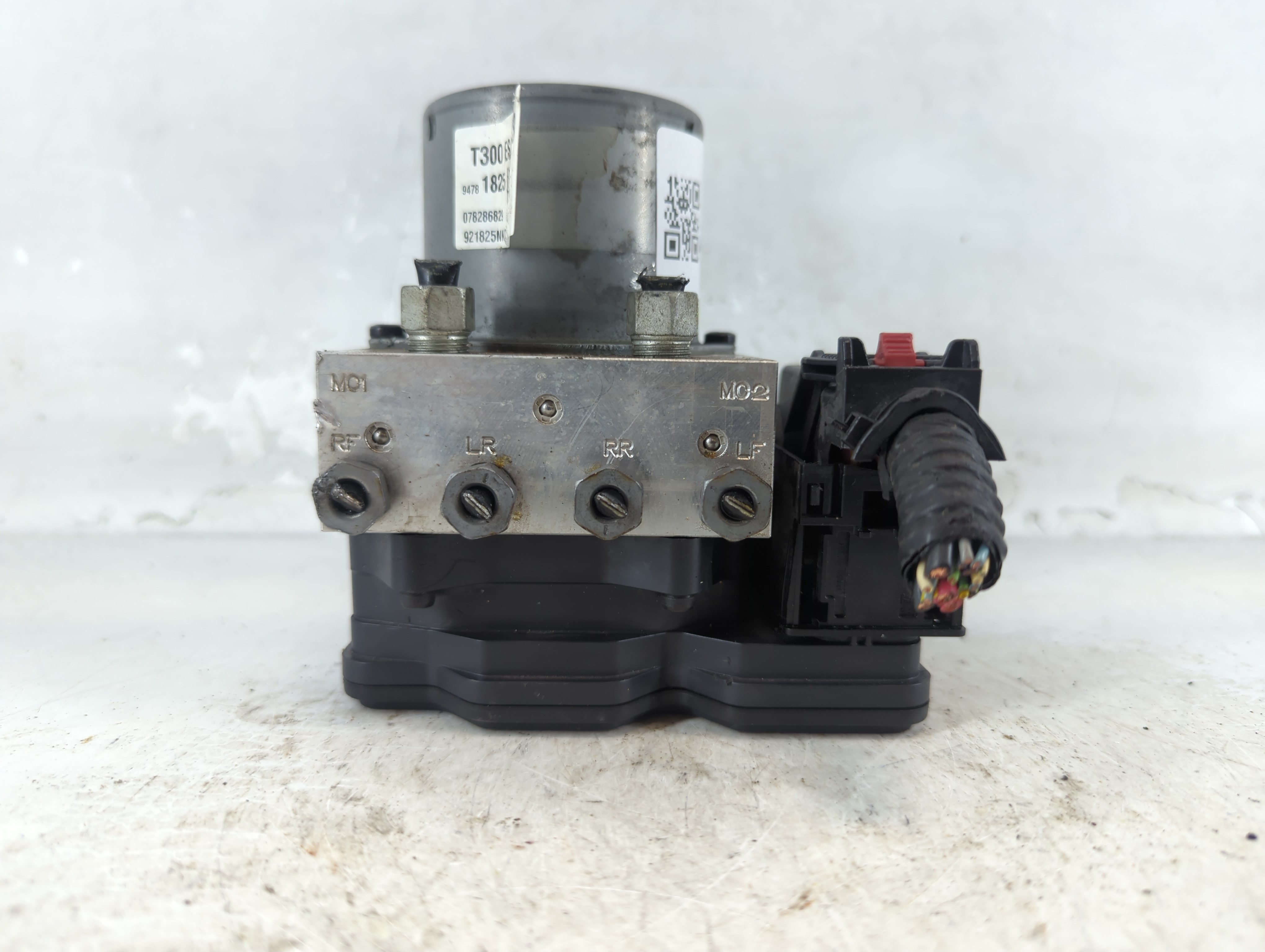 2015-2016 Chevrolet Sonic Abs Pump Control Module 1057837 - Oemusedautoparts1.com