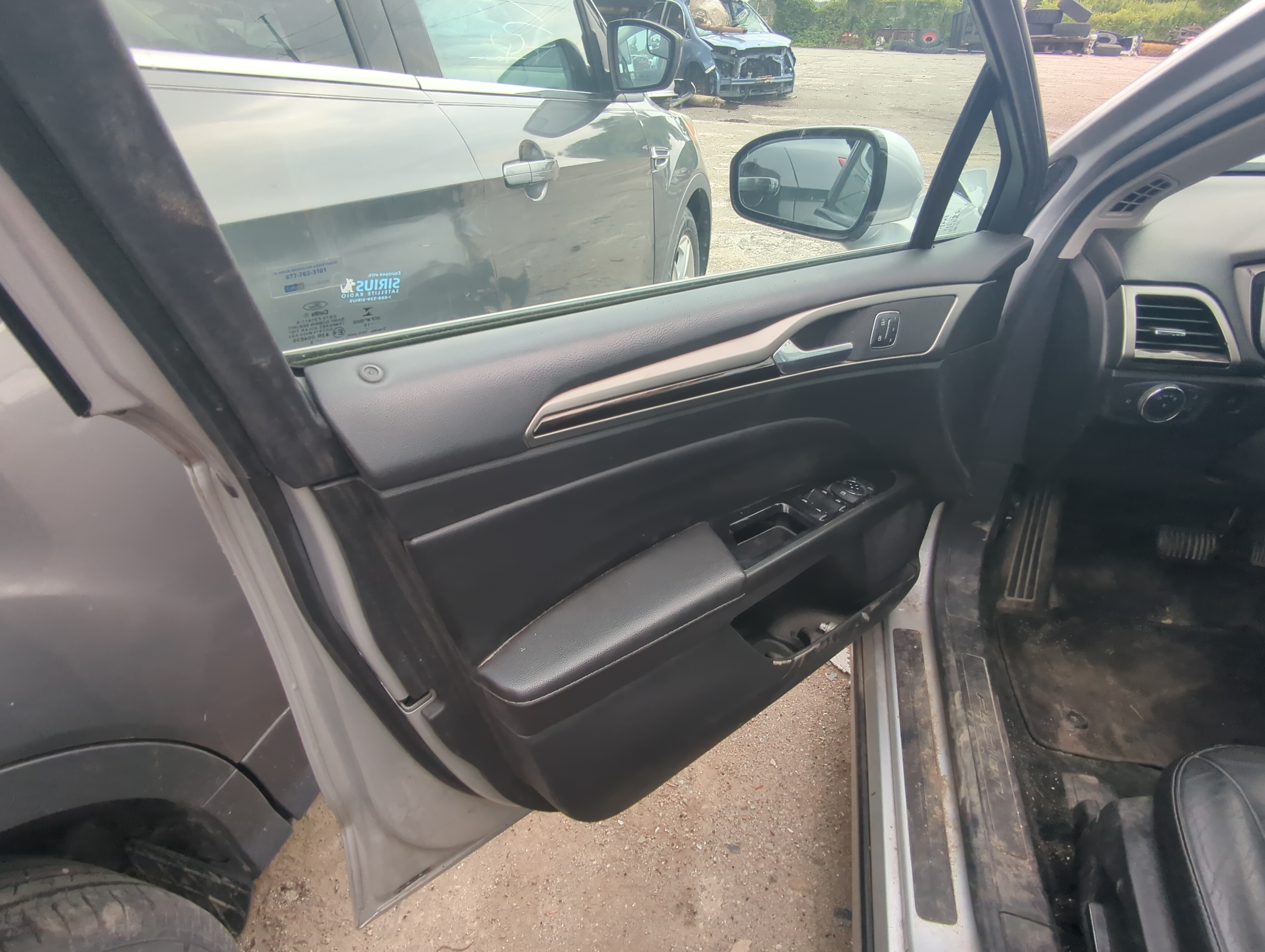 Picture of 2015 Ford Fusion Front Left Driver Interior Door Panel Trim 1057864