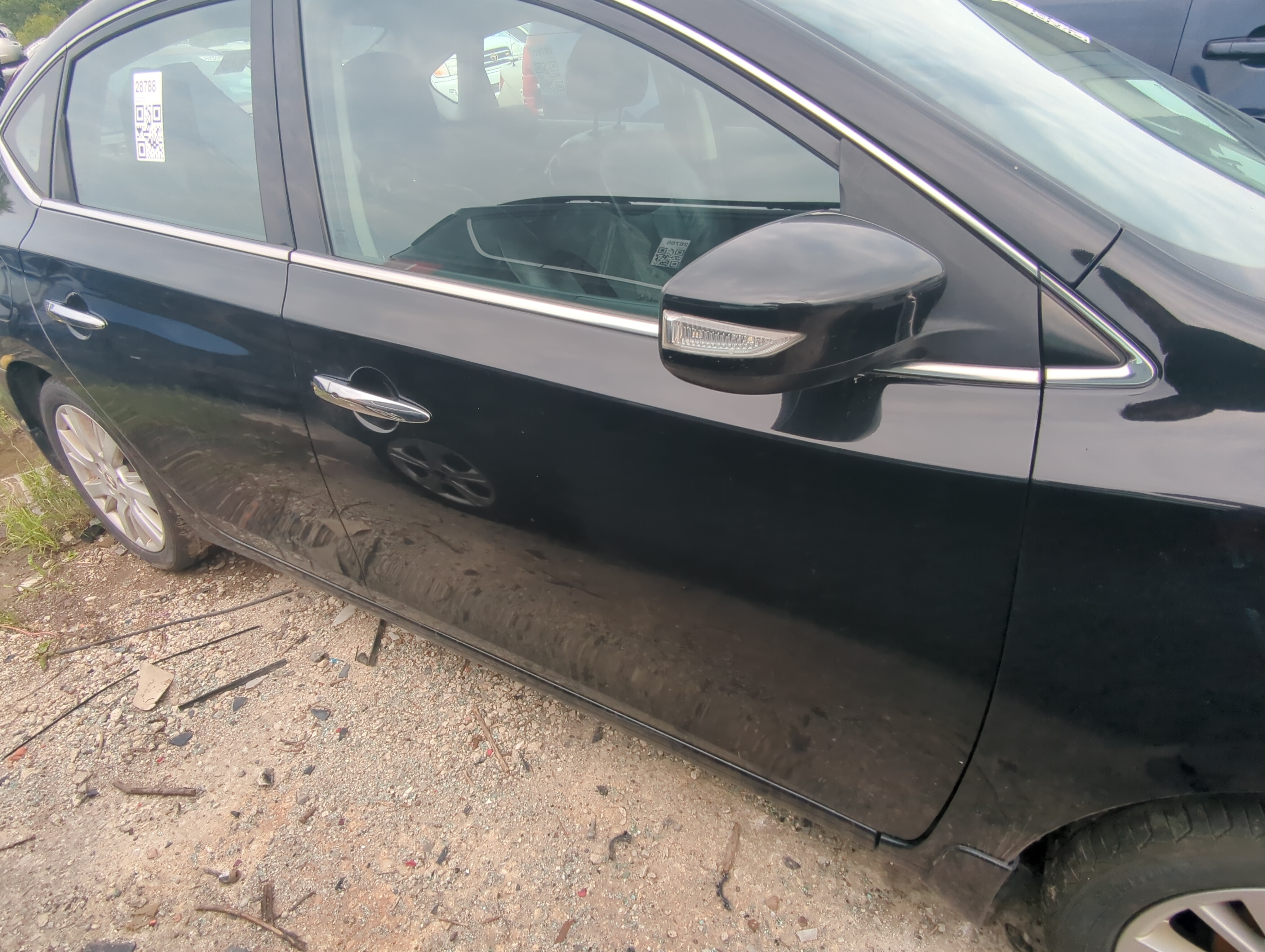 2013-2019 Nissan Sentra Passenger Front Door Oem 1058043 - Oemusedautoparts1.com