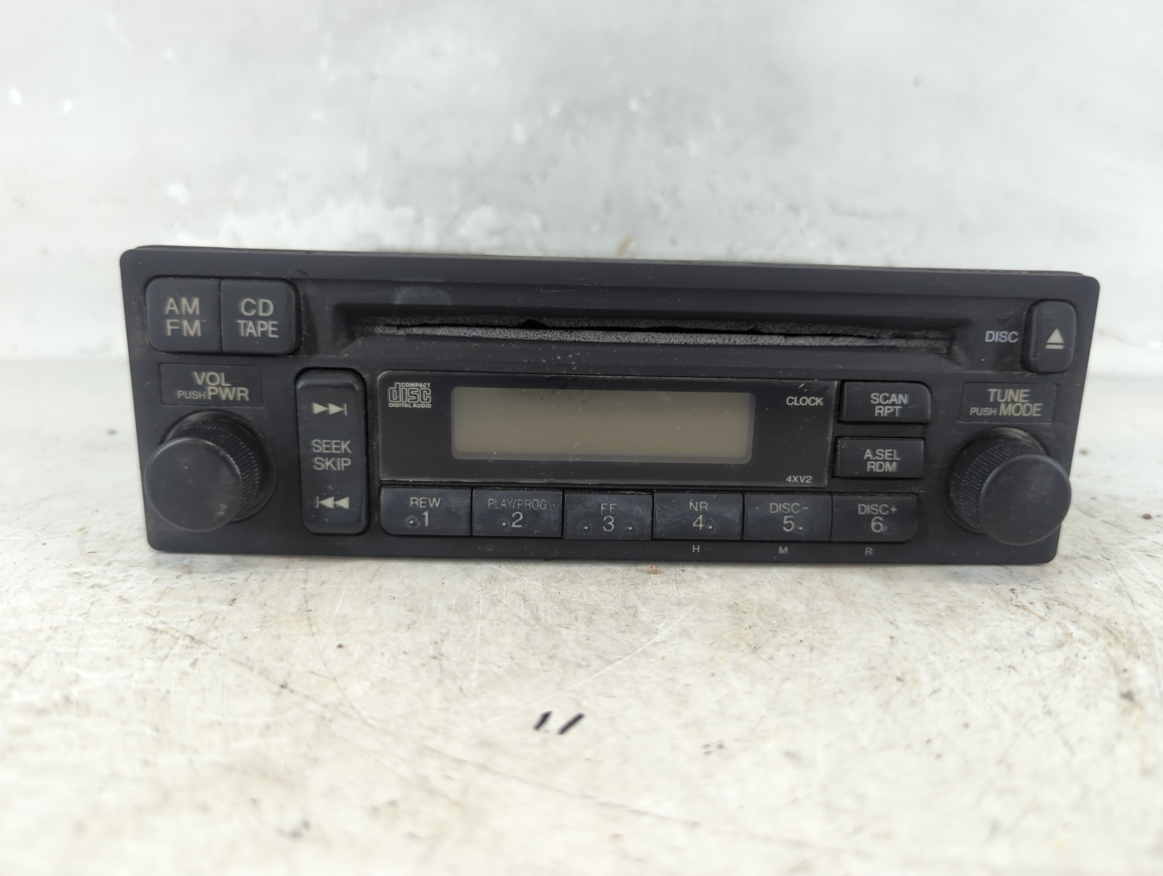 2006-2008 Honda Pilot Am Fm Cd Player Radio Receiver 1058197 - Oemusedautoparts1.com