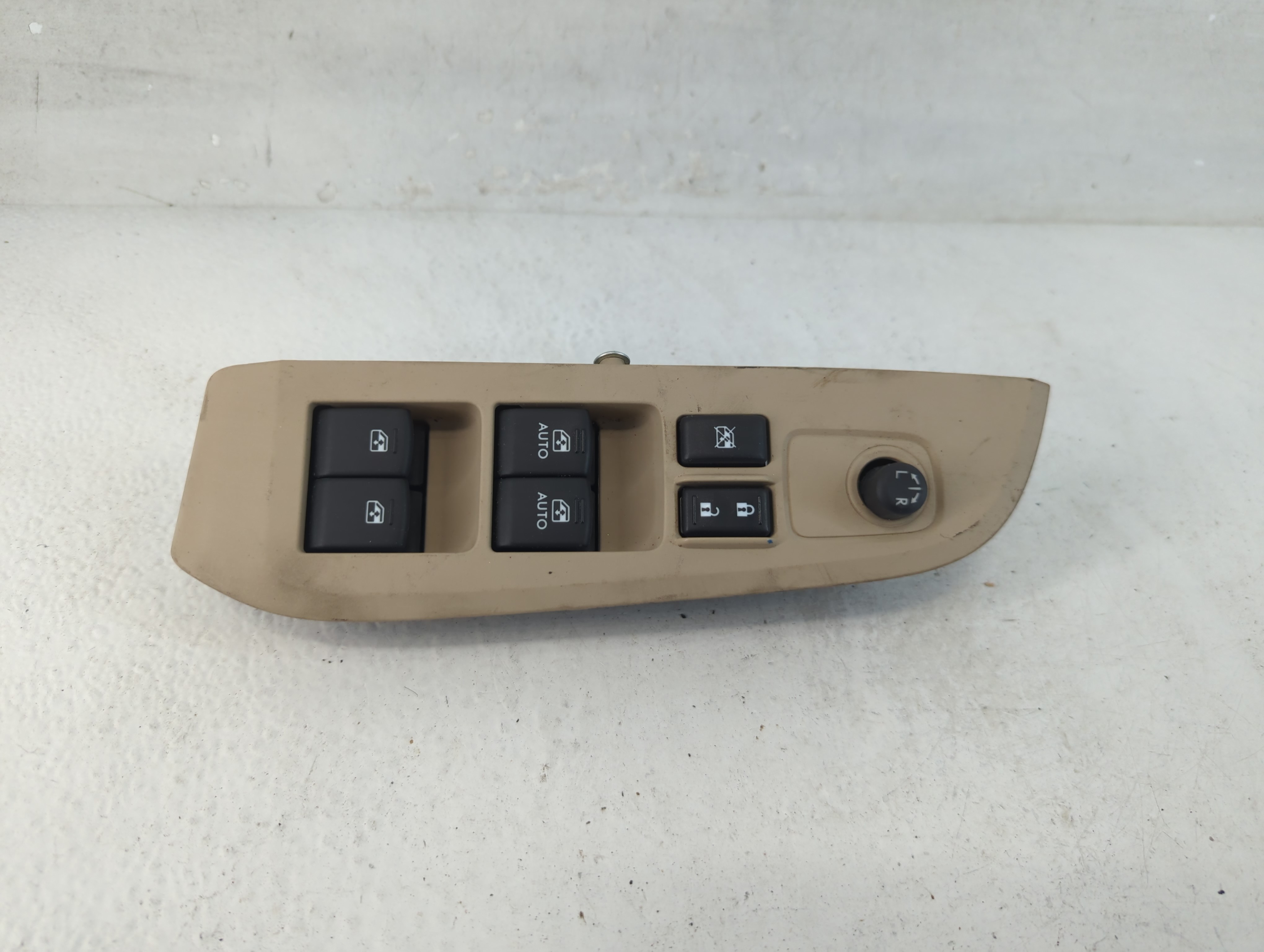 2015-2016 Subaru Legacy Driver Left Door Master Power Window Switch 1058206 - Oemusedautoparts1.com