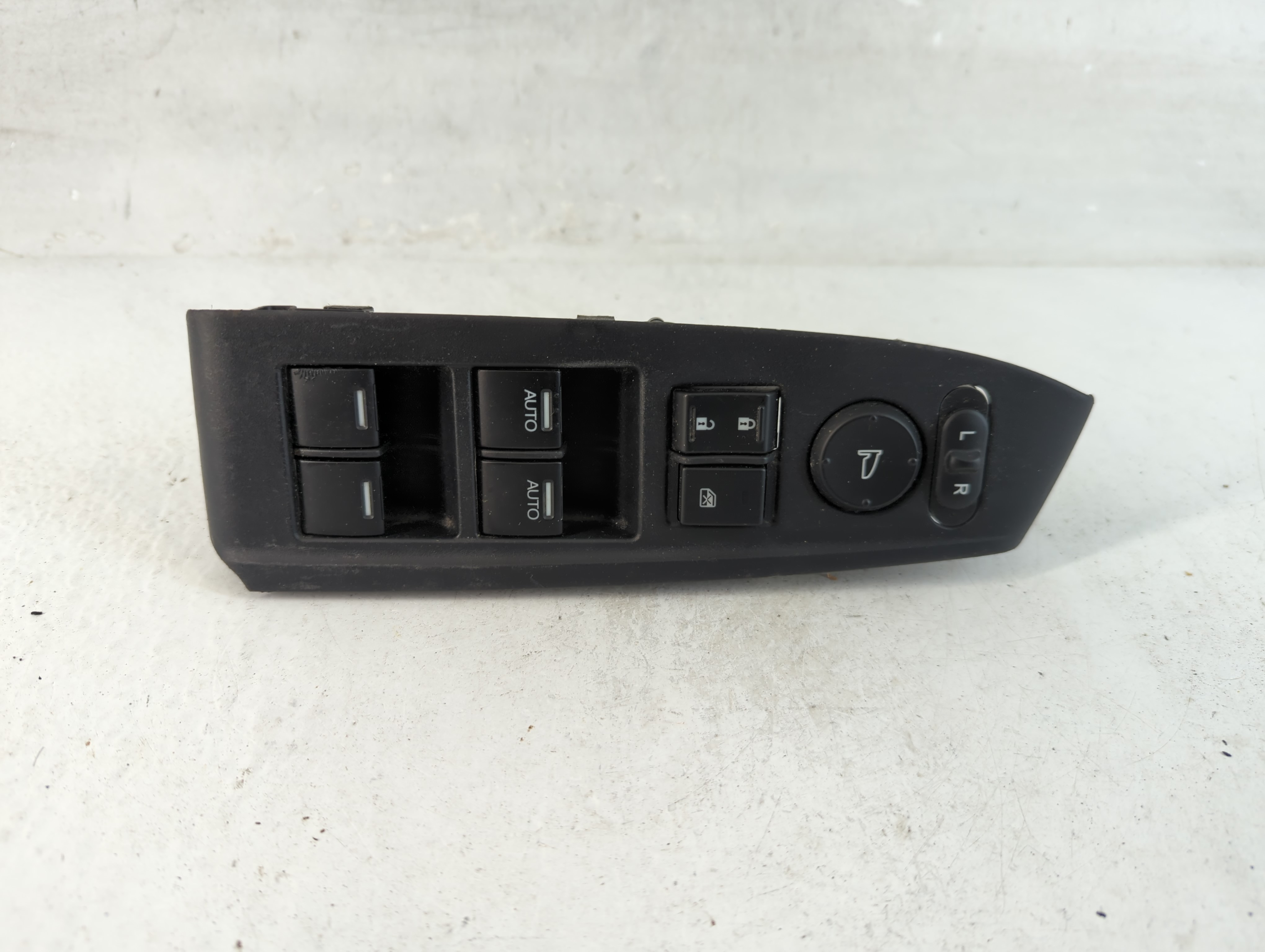 2008-2012 Honda Accord Driver Left Door Master Power Window Switch 1058207 - Oemusedautoparts1.com