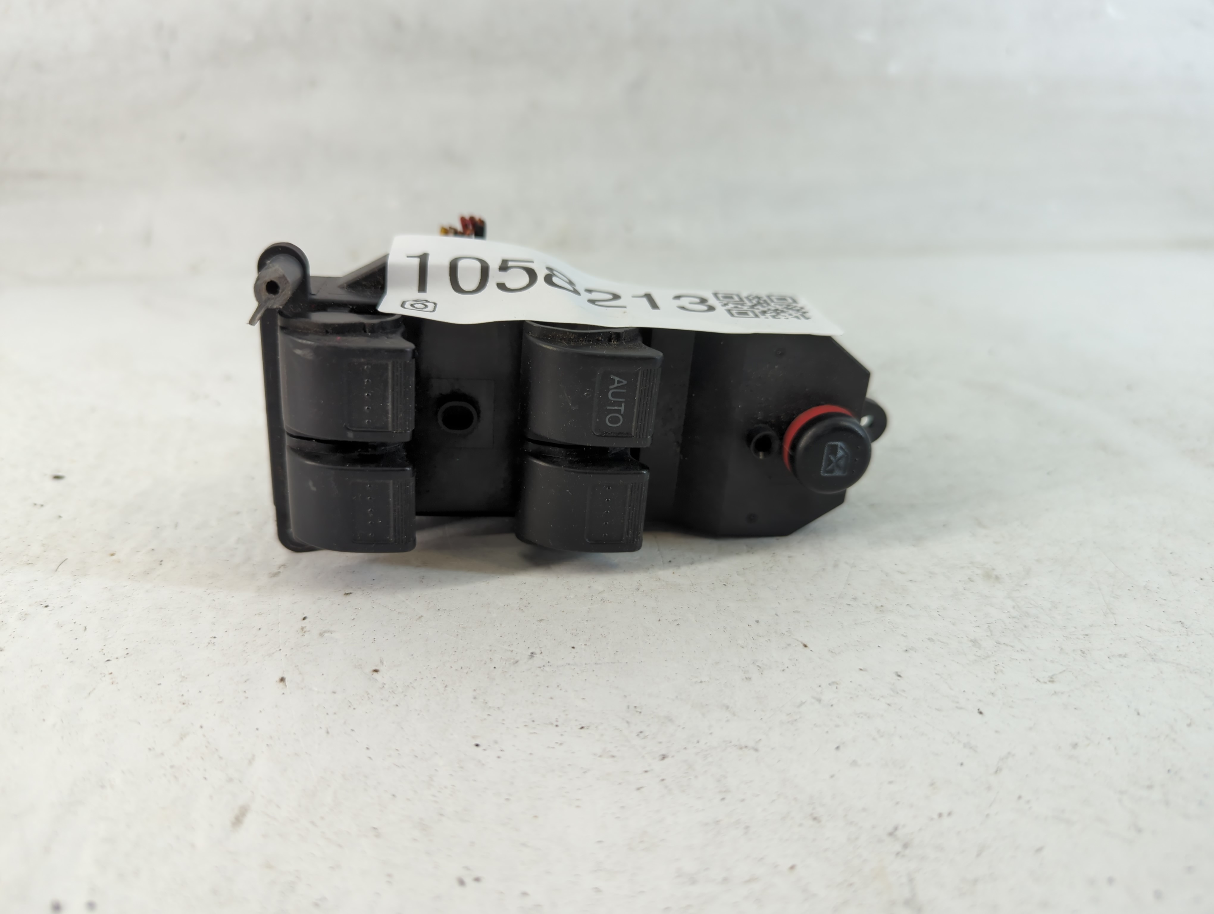 2001-2005 Honda Civic Driver Left Door Master Power Window Switch 1058213 - Oemusedautoparts1.com